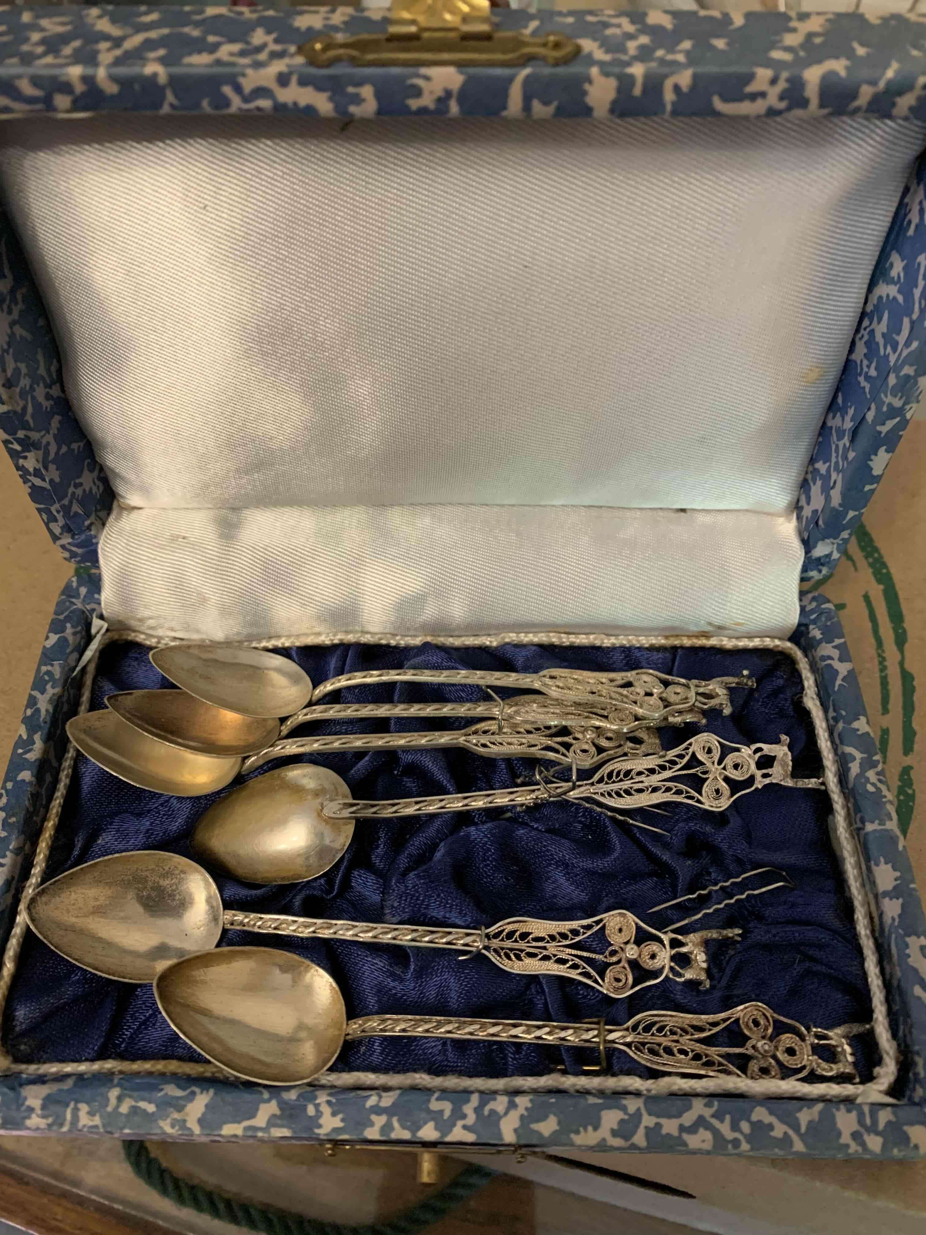 Set de cucharas de plata decorativas vintage