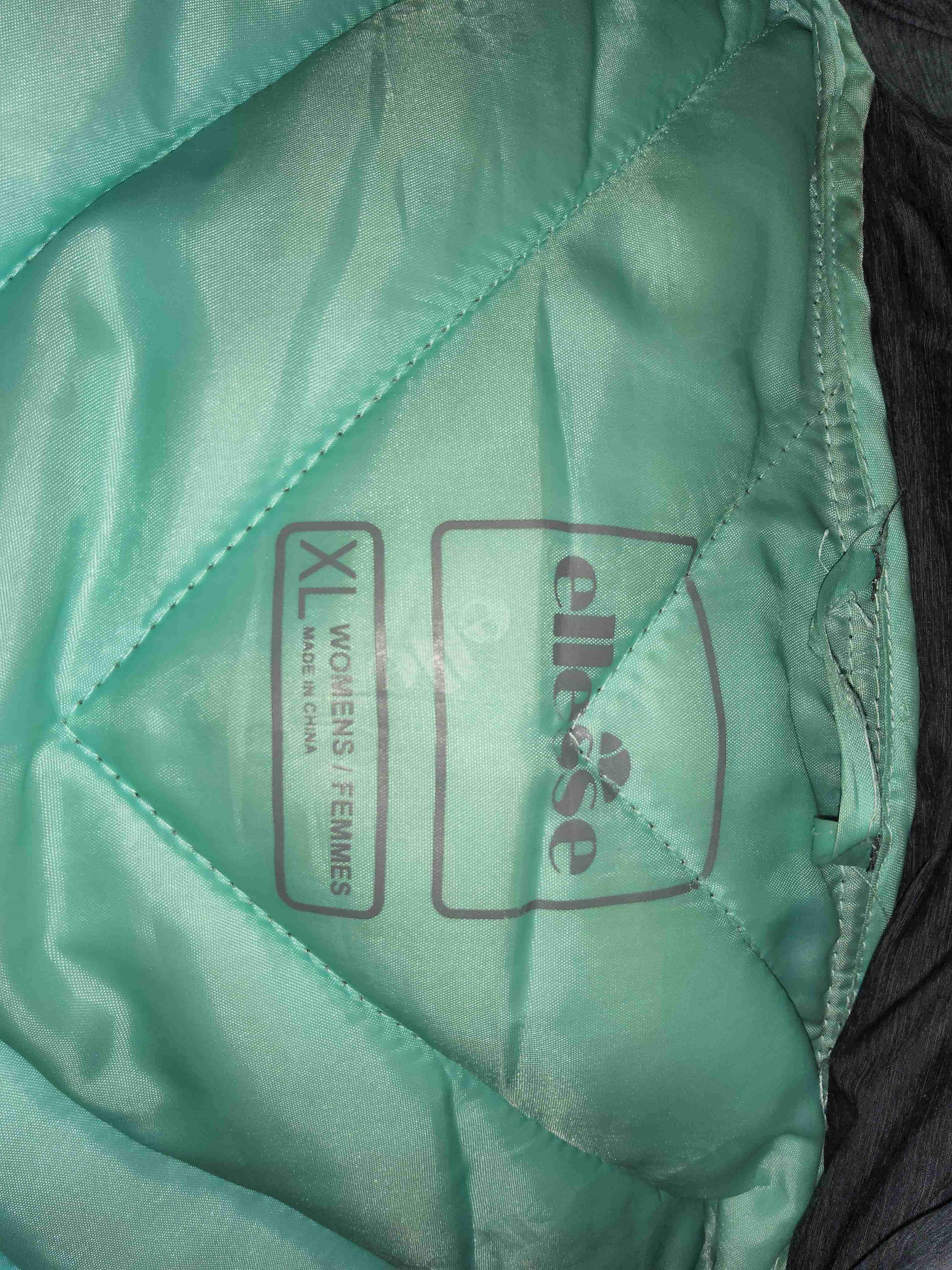 Chaqueta acolchada gris con cierre - miniatura 3