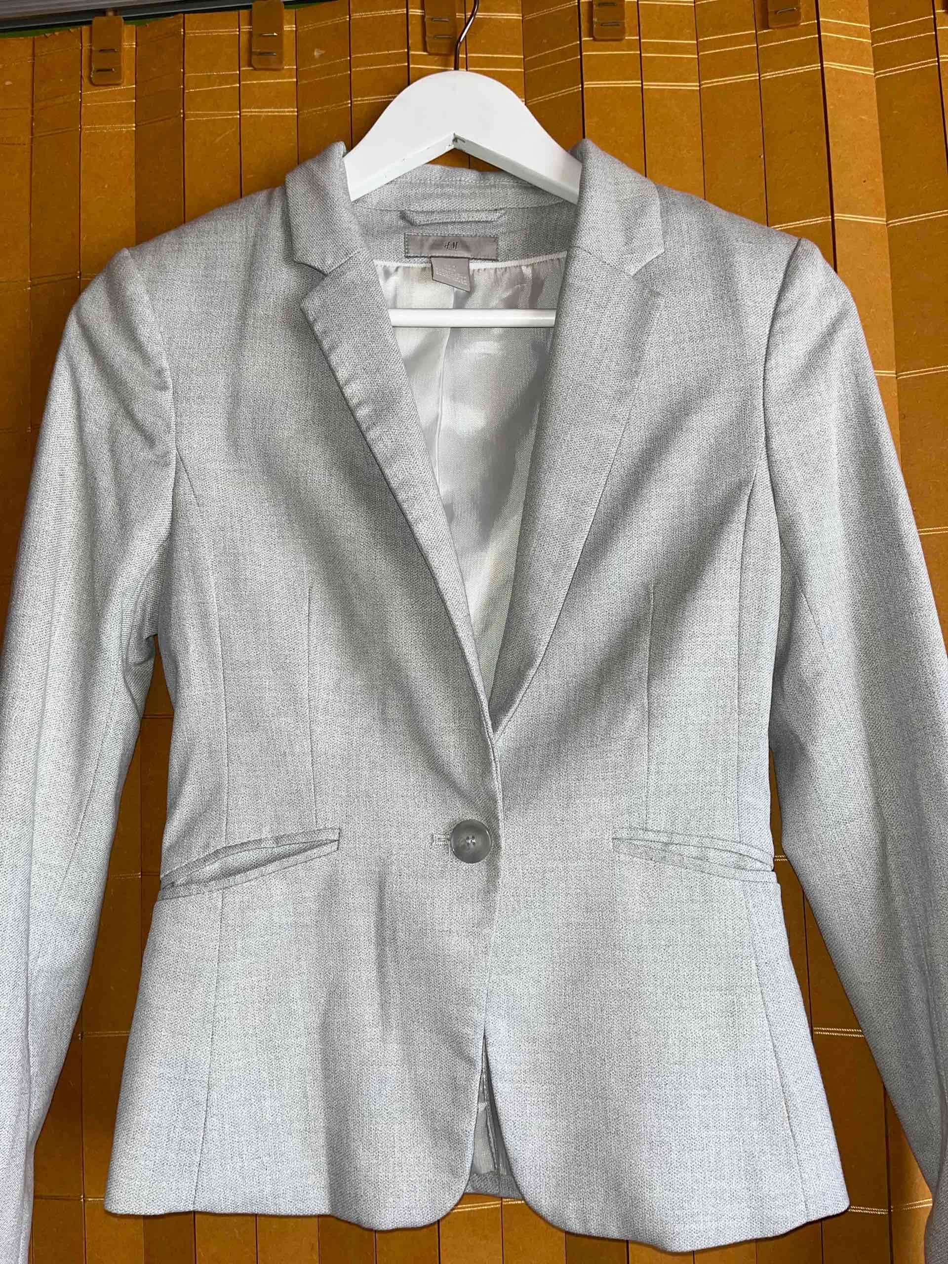 Blazer gris mujer HyM
