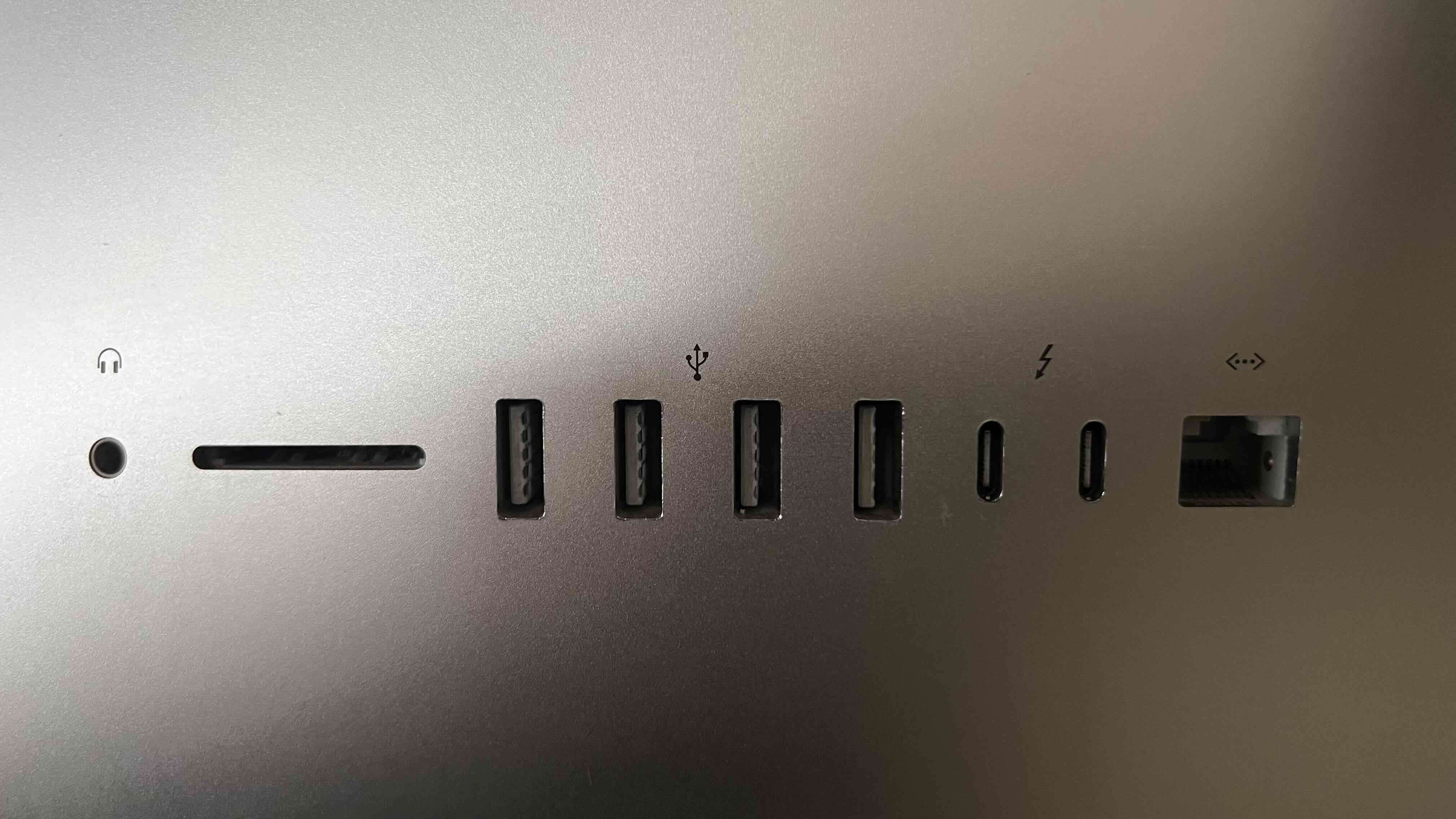 iMac Retina 4K 21.5 pulgadas 2017 - miniatura 2