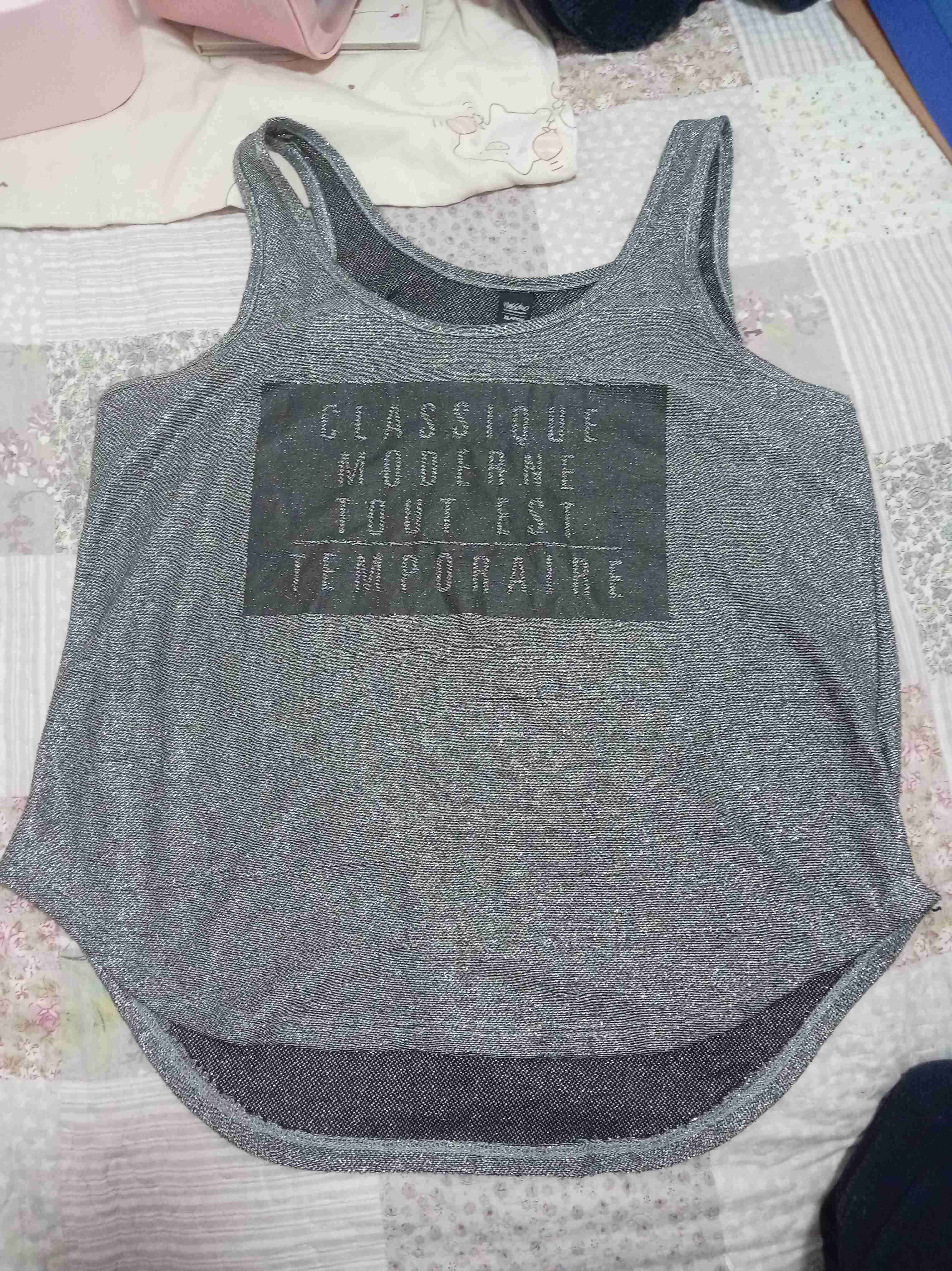 Polera sin mangas gris metálico brillante - miniatura 1