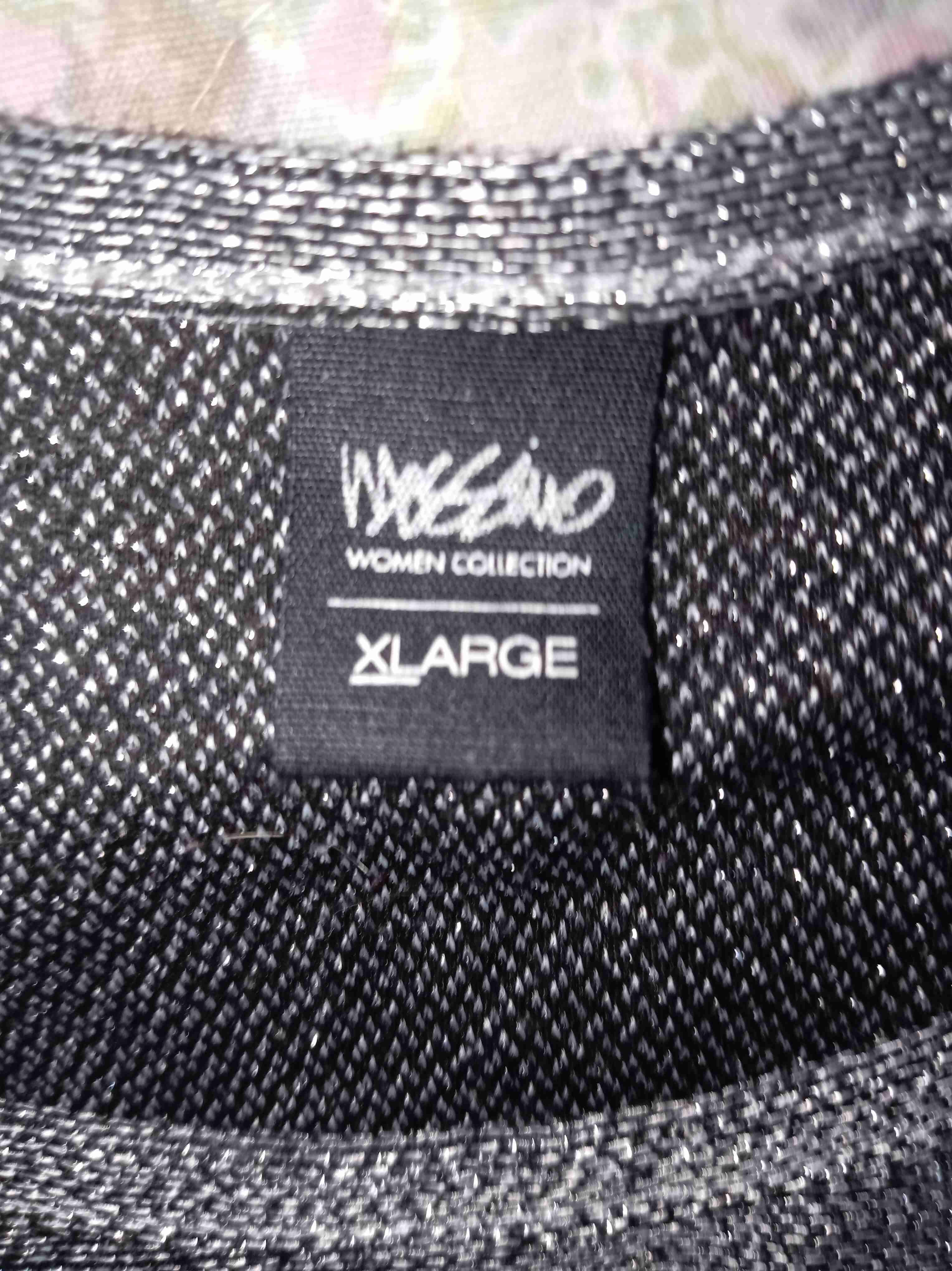 Polera sin mangas gris metálico brillante - miniatura 3