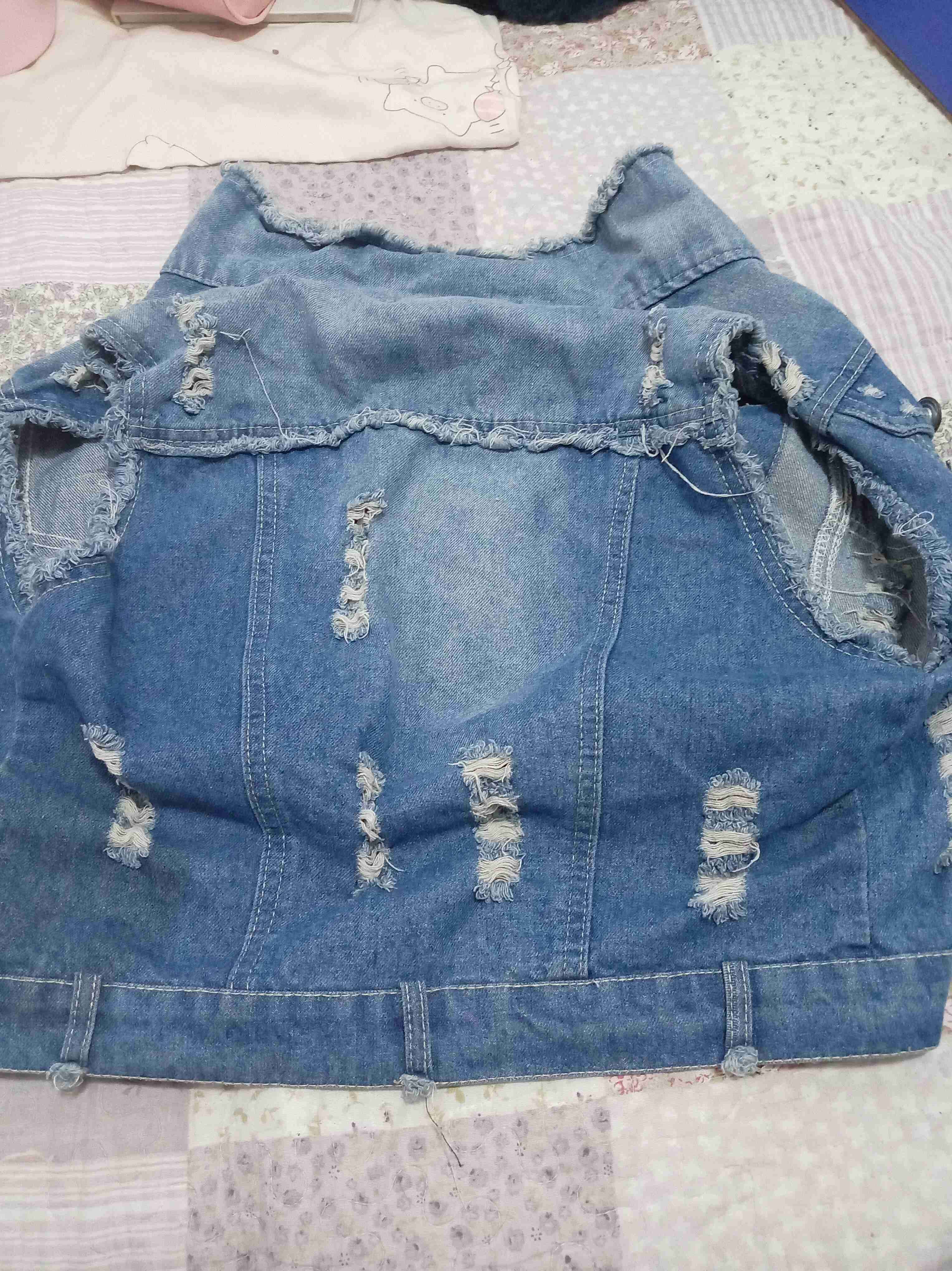 Chaleco de mezclilla con parches - miniatura 4