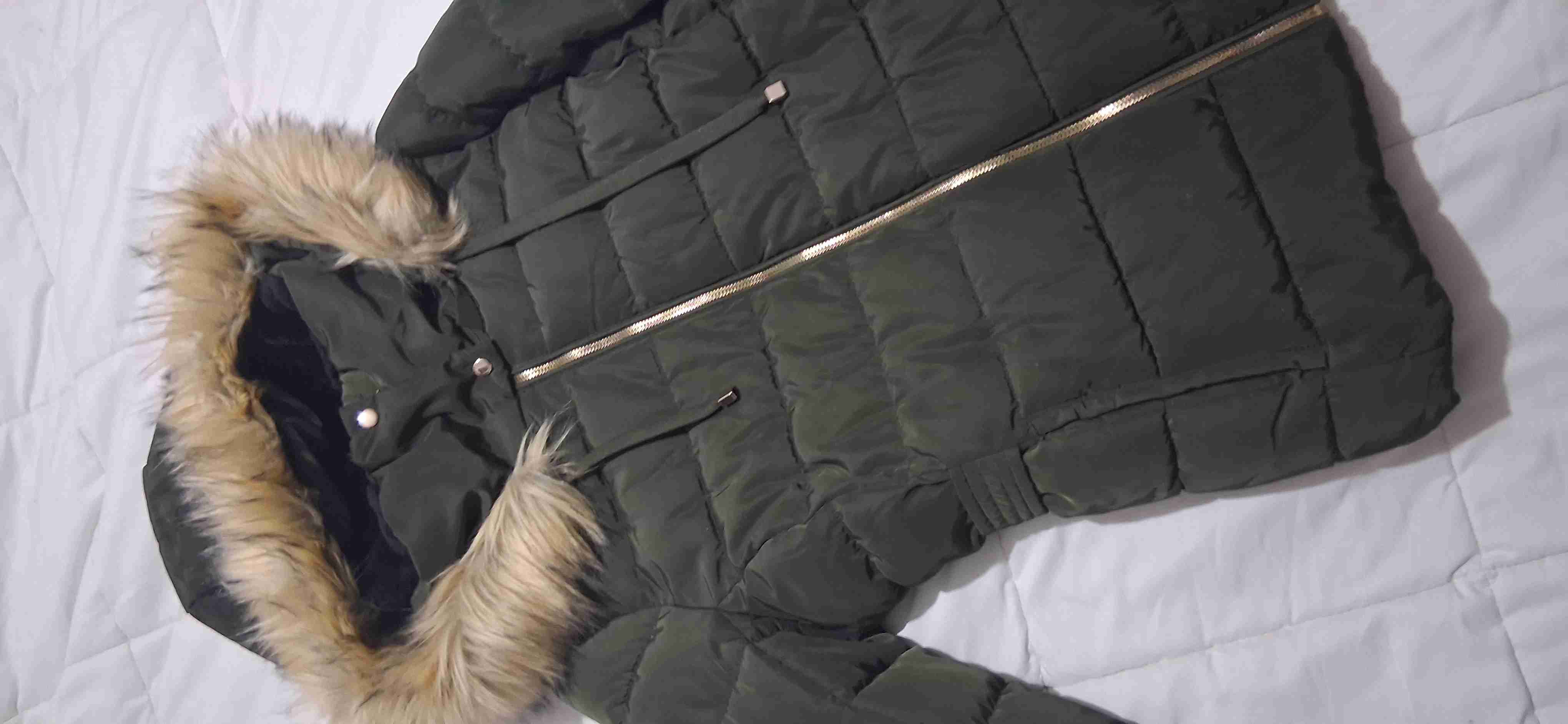 Parka de pluma con capucha de piel - miniatura 4