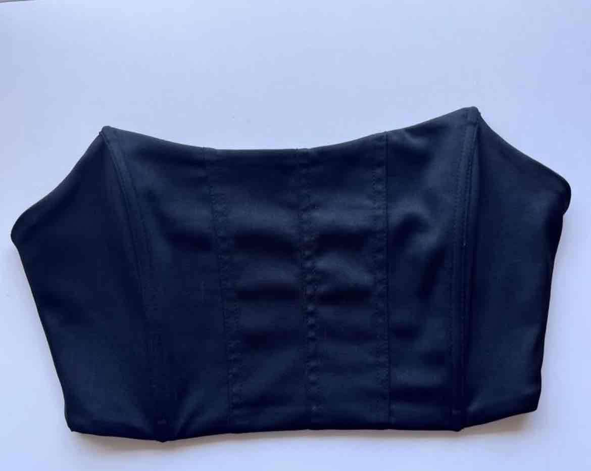 Top negro corset estilo - miniatura 1