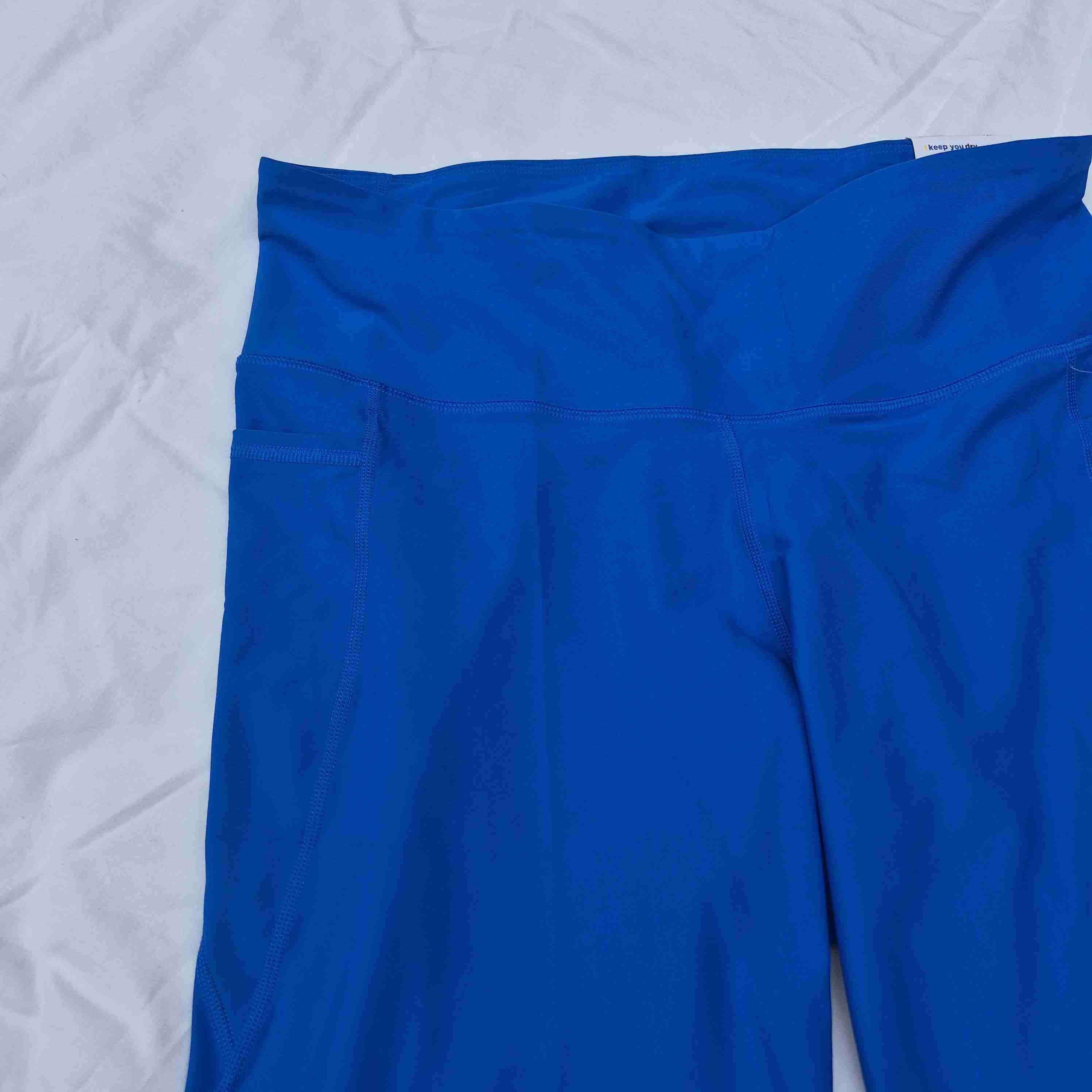Shorts deportivos azules old navy XL - miniatura 2