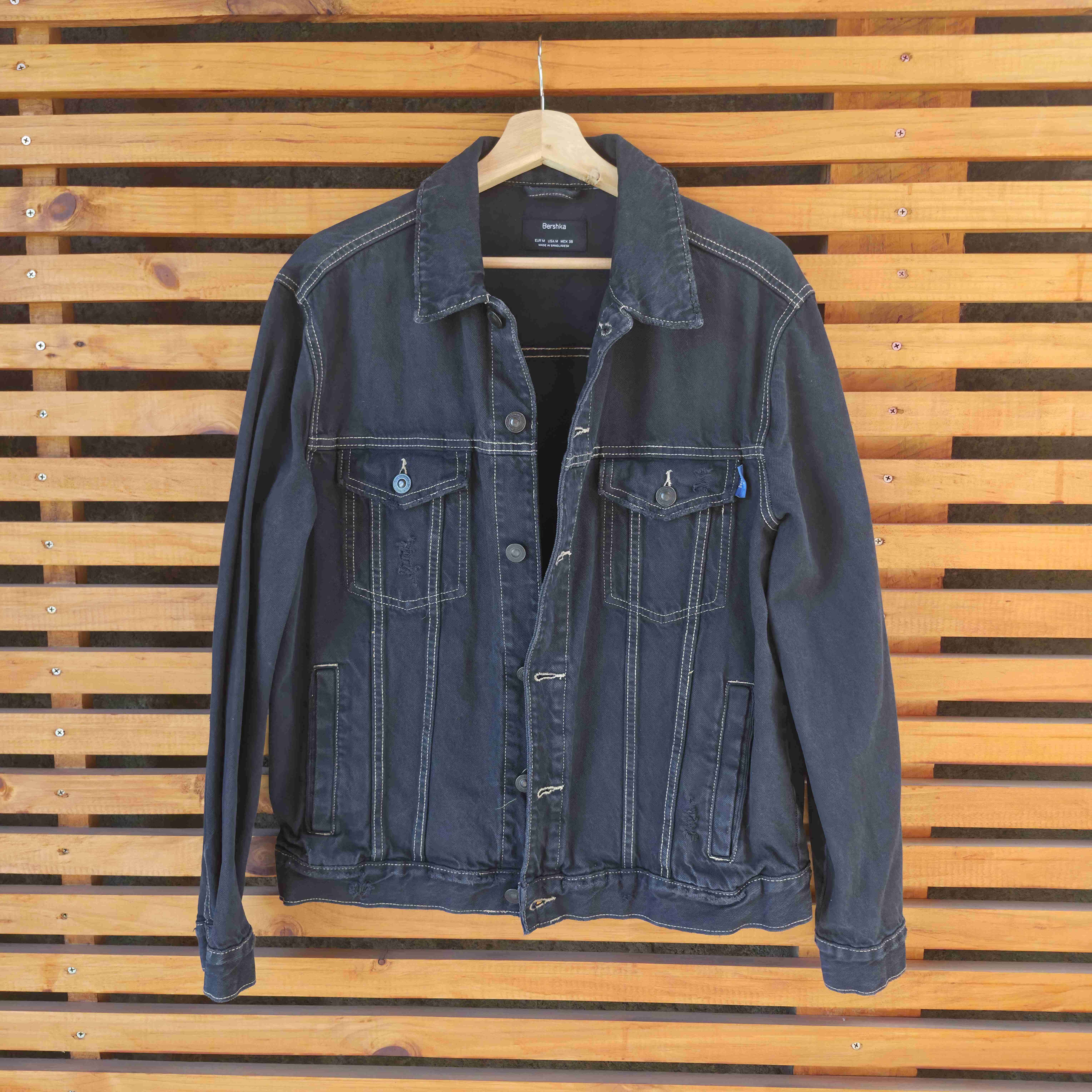 Chaqueta de mezclilla Bershka Unisex