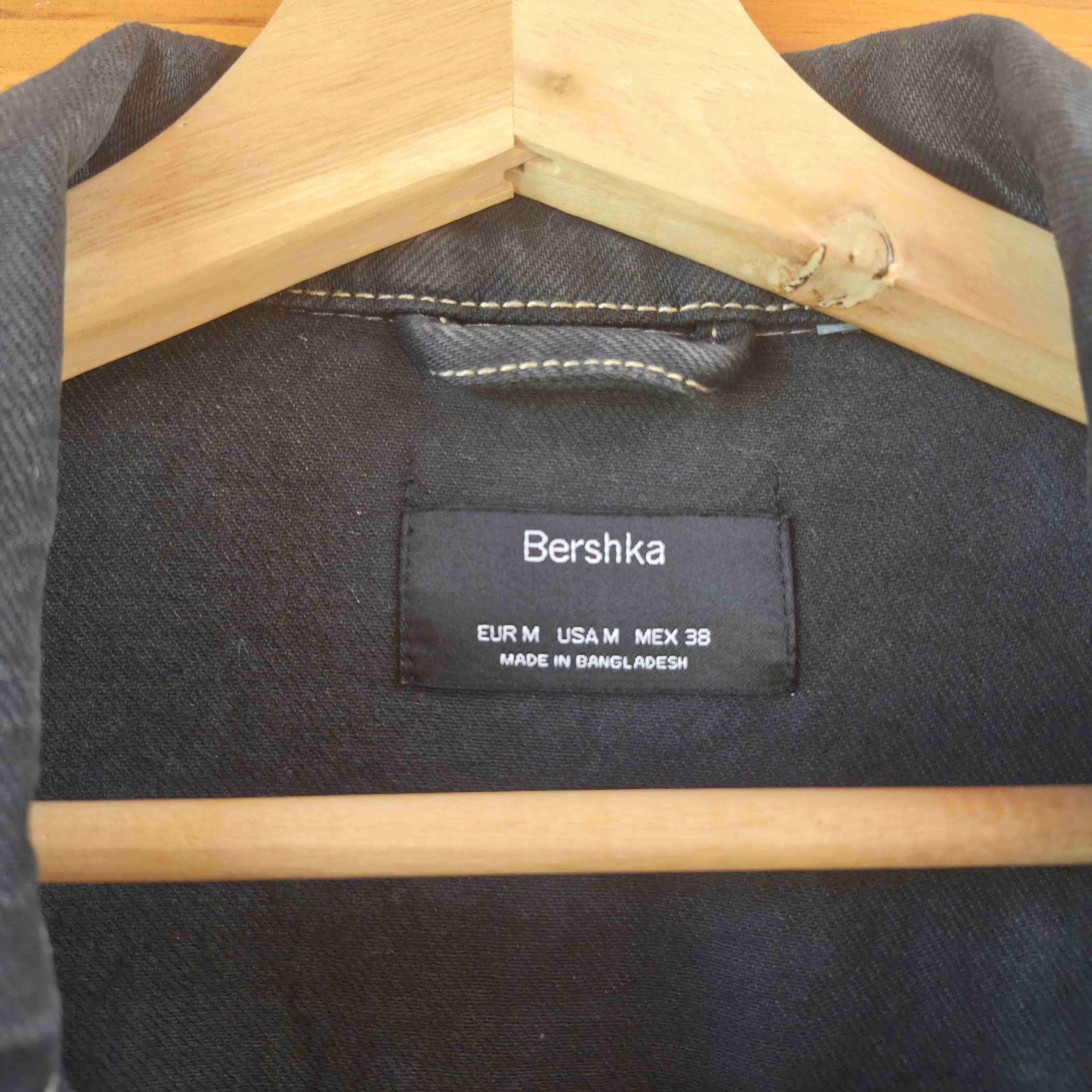 Chaqueta de mezclilla Bershka Unisex - miniatura 3