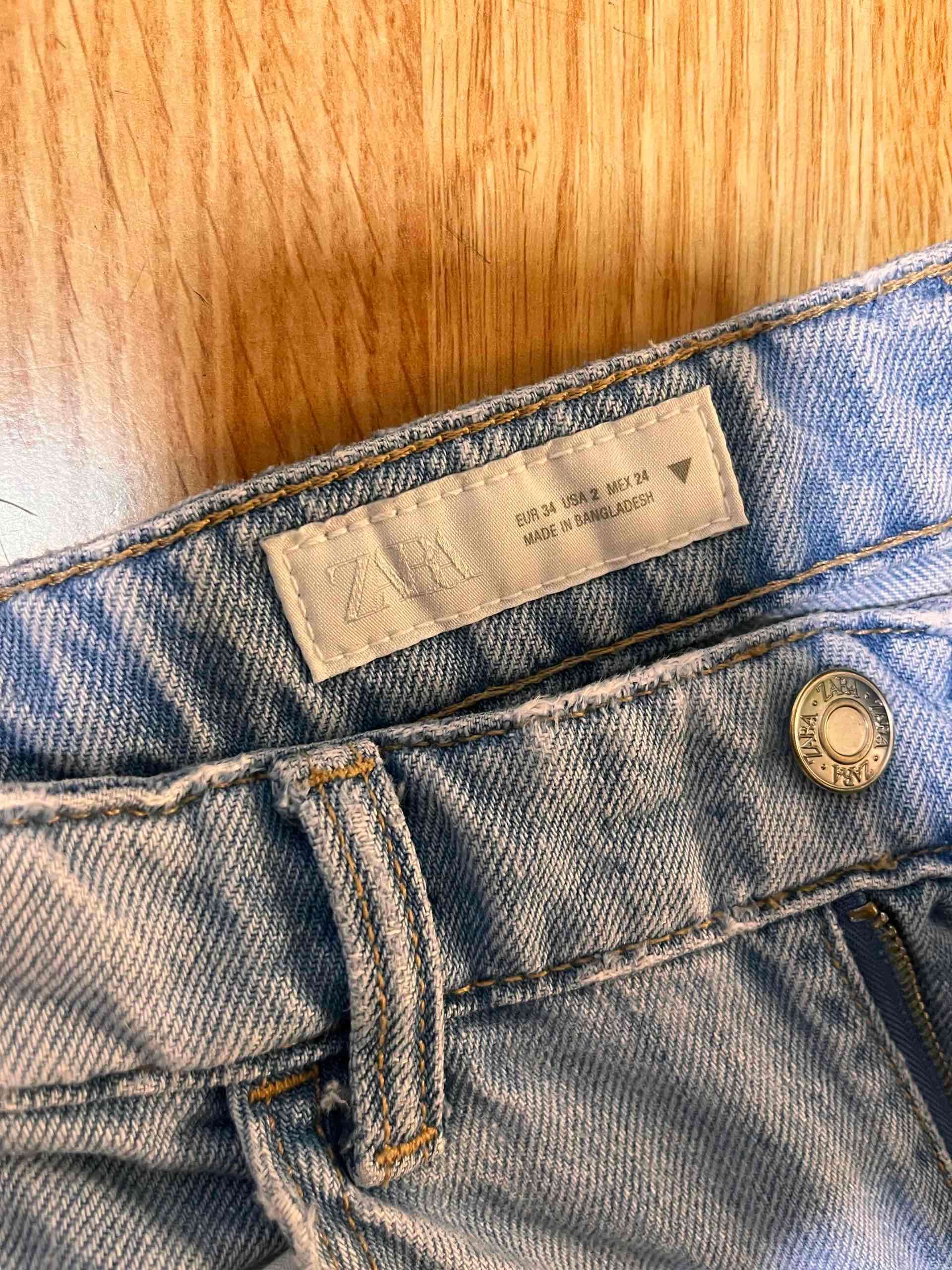 Jeans de mezclilla claro - miniatura 3