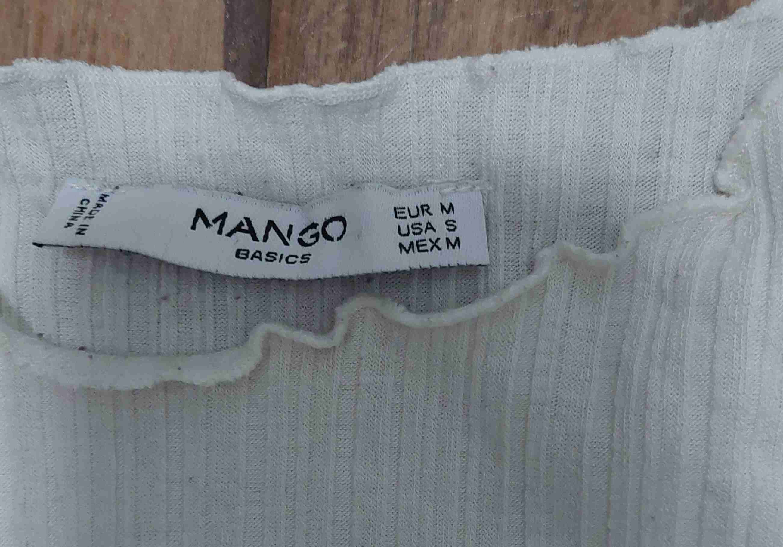 Polera de cuello alto blanco - miniatura 2