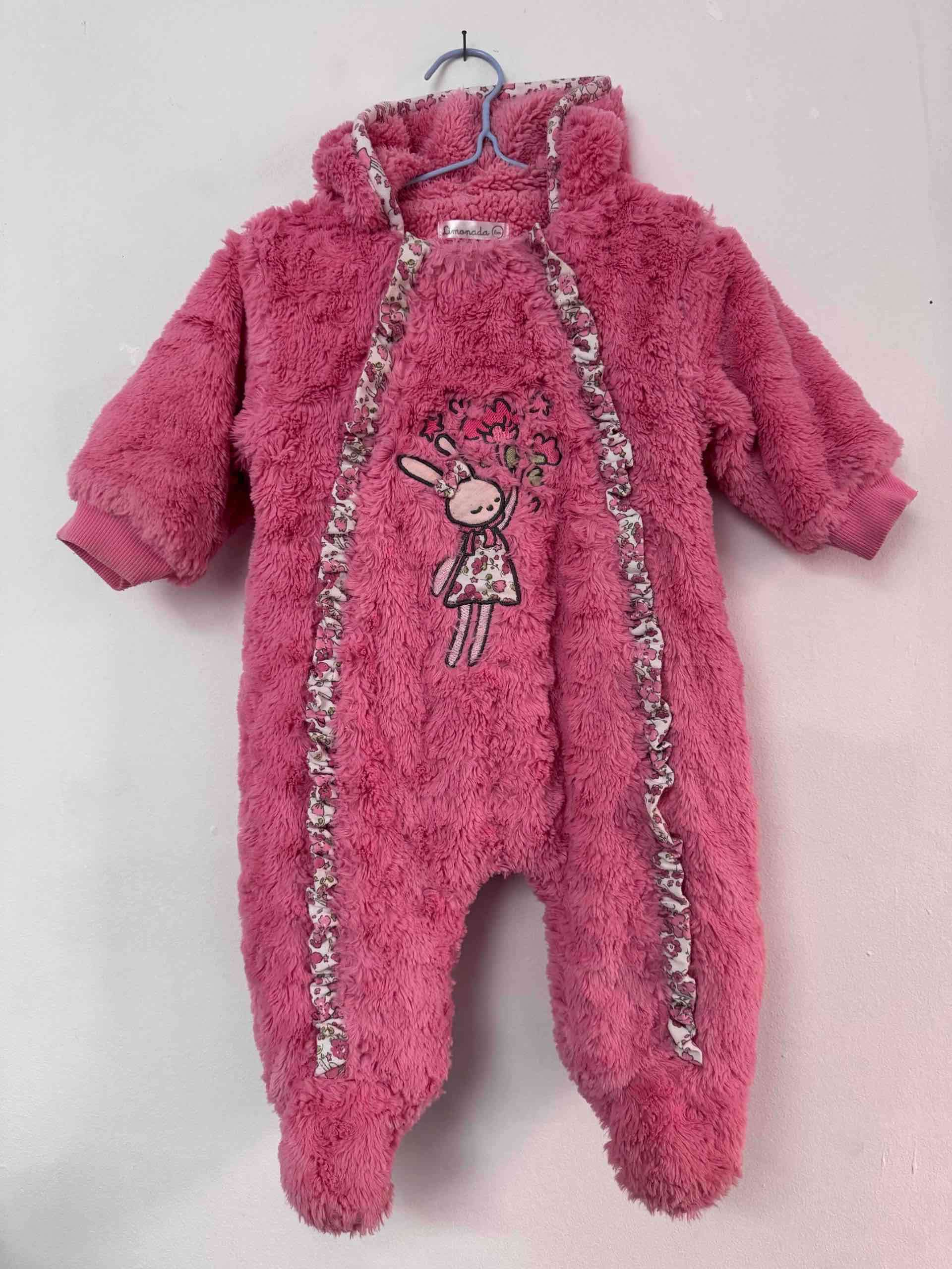 Enterito rosado de felpa para bebé