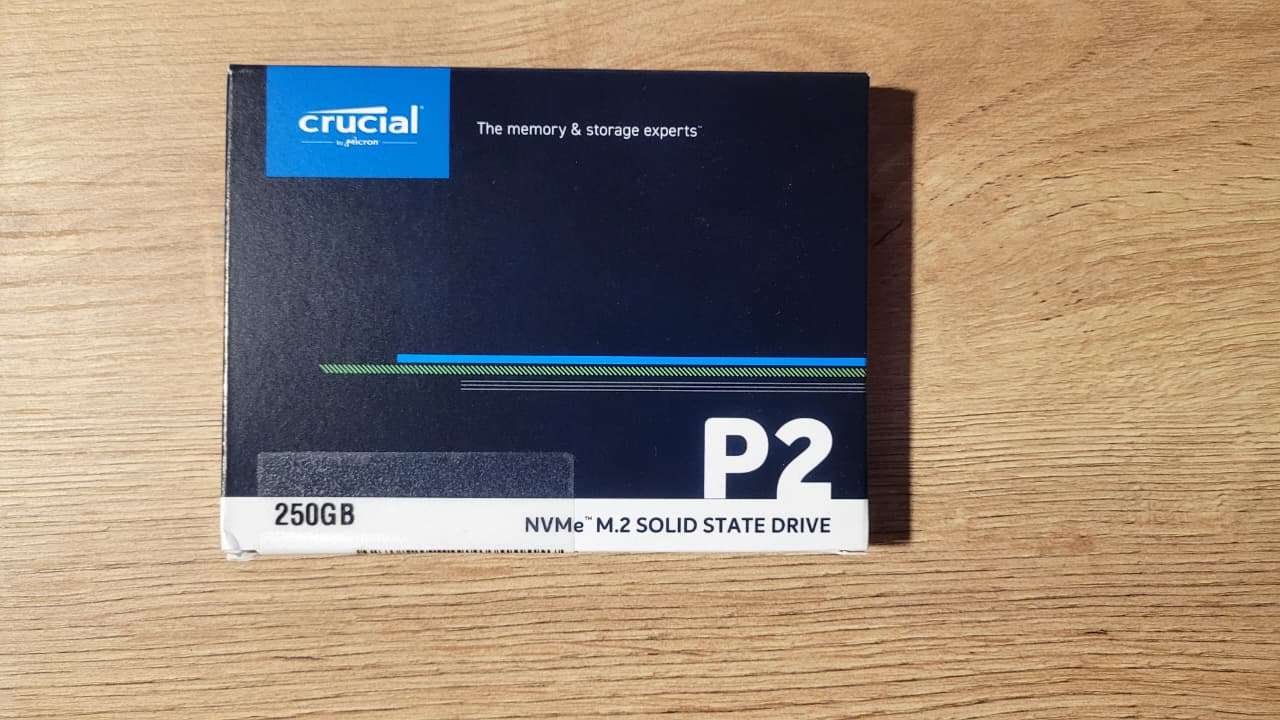 Disco SSD M.2 NVMe Crucial P2 250GB - Nuevo