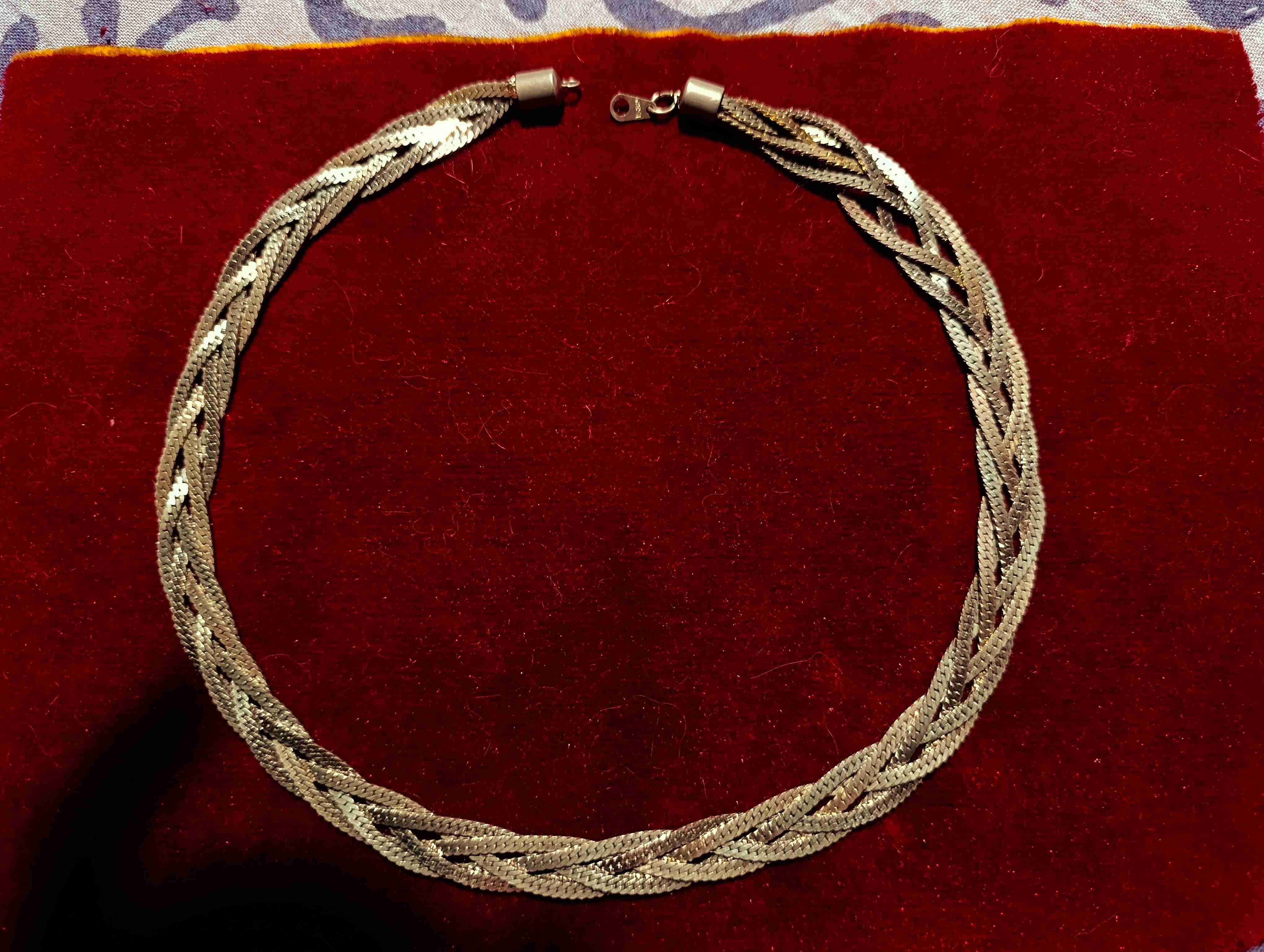 Collar de cadena dorada - miniatura 2