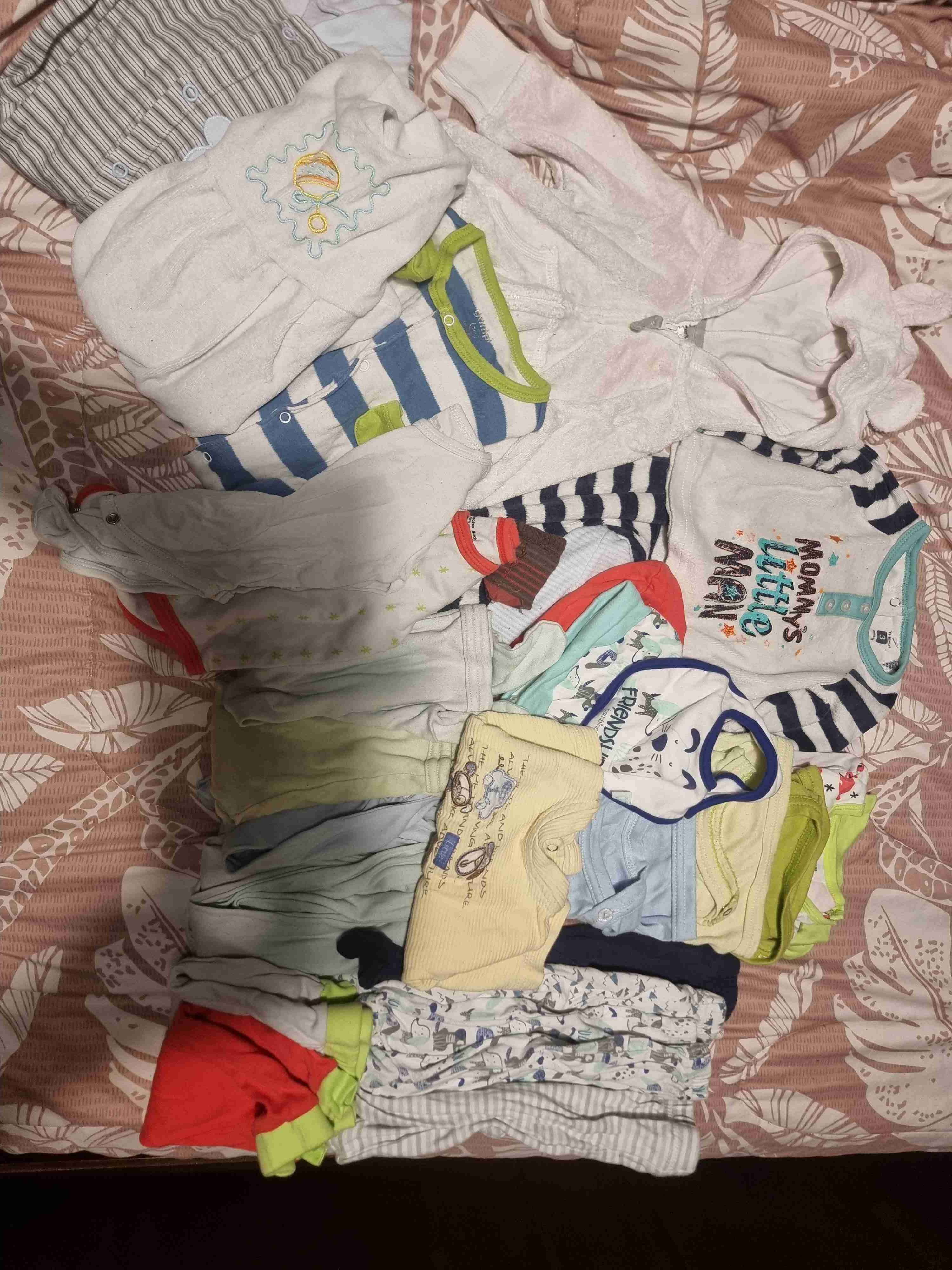 Lote ropa de bebé variada para el frio 0-3 meses