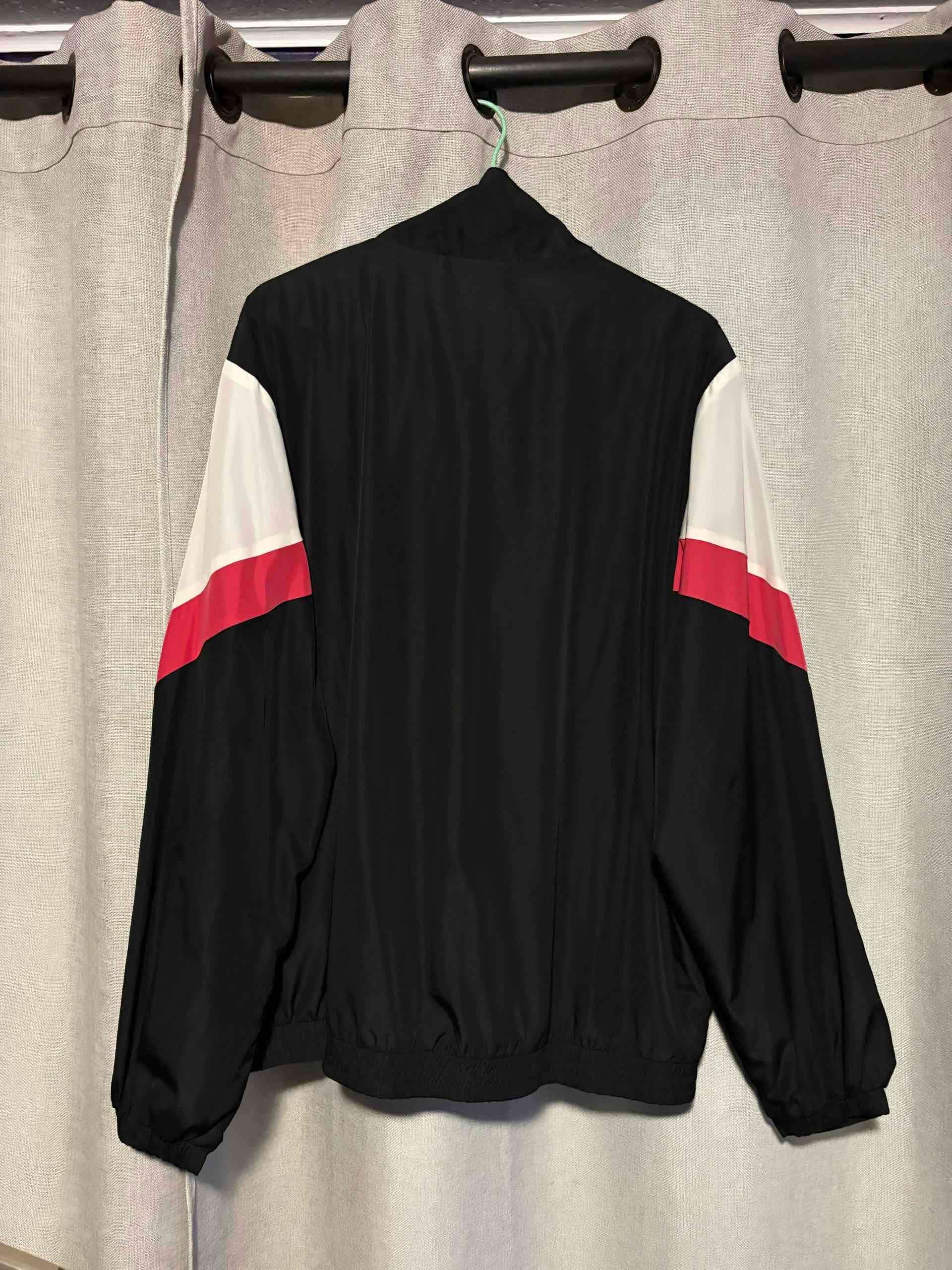 Cortavientos multicolor- Talla L‼️ - miniatura 2