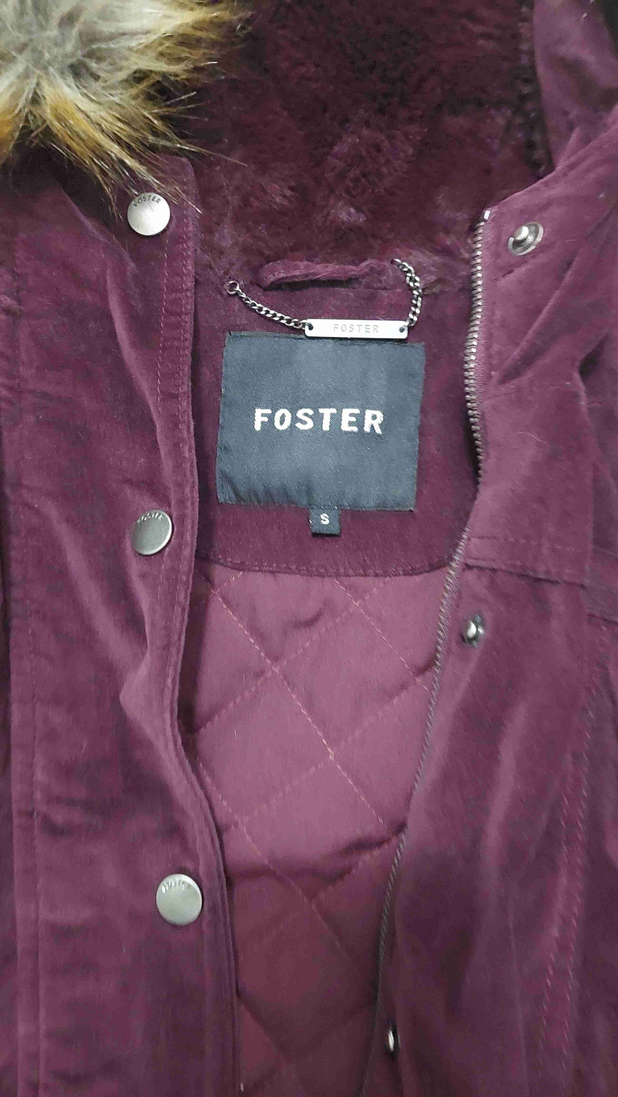 Abrigo con capucha de pelaje - miniatura 2