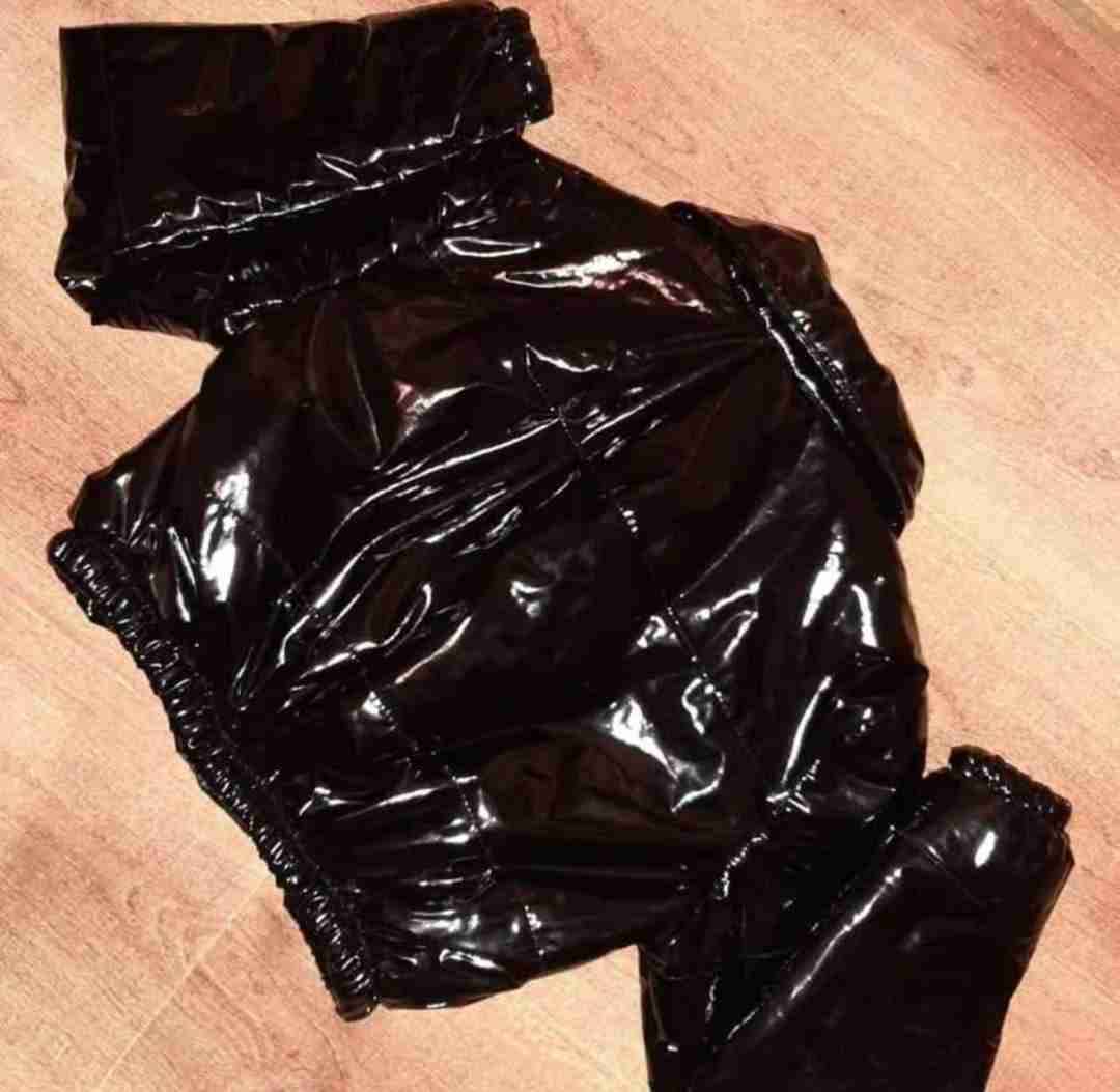 Chaqueta de charol - miniatura 2