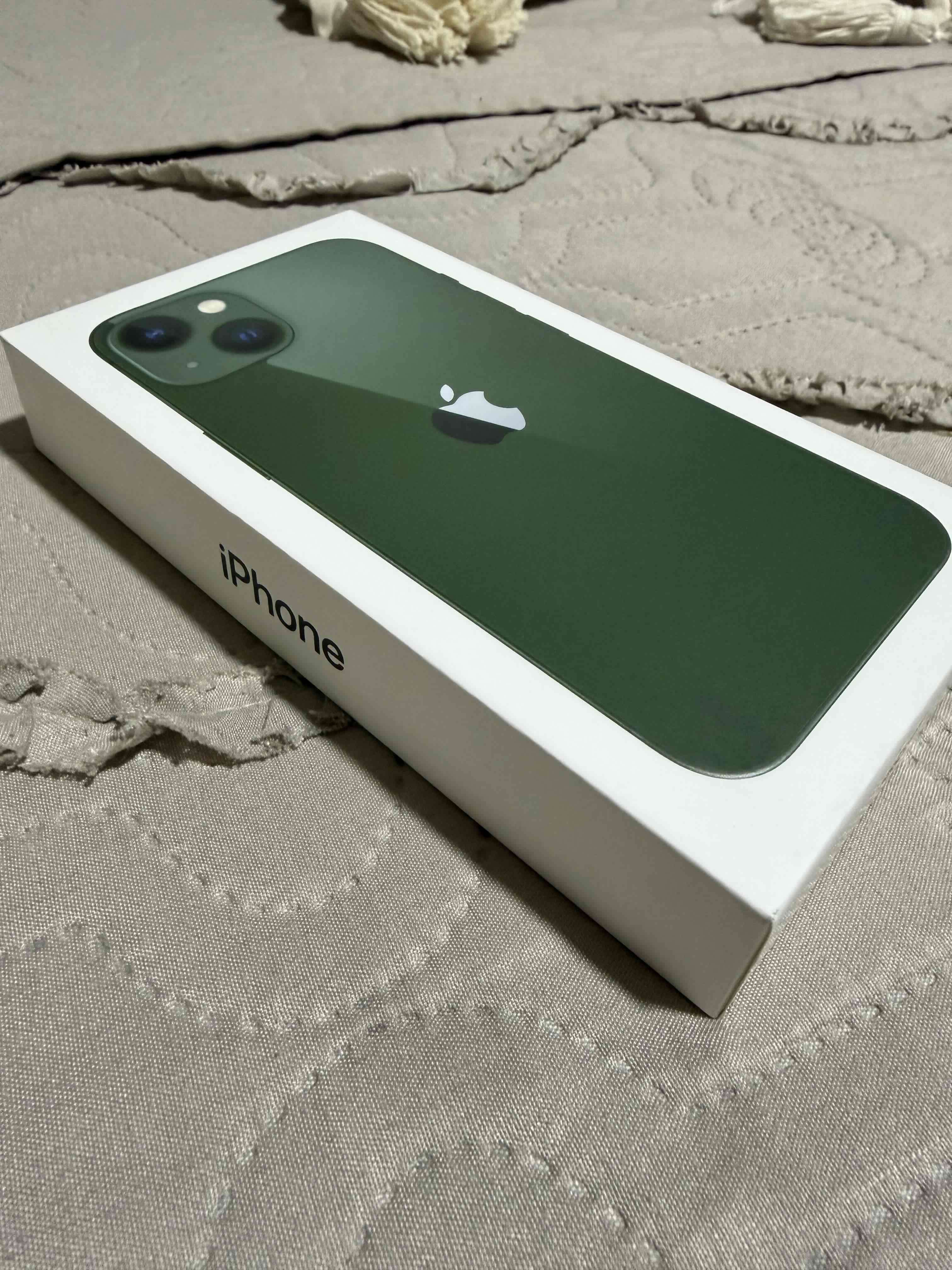 iPhone13 128gb verde con caja - miniatura 1
