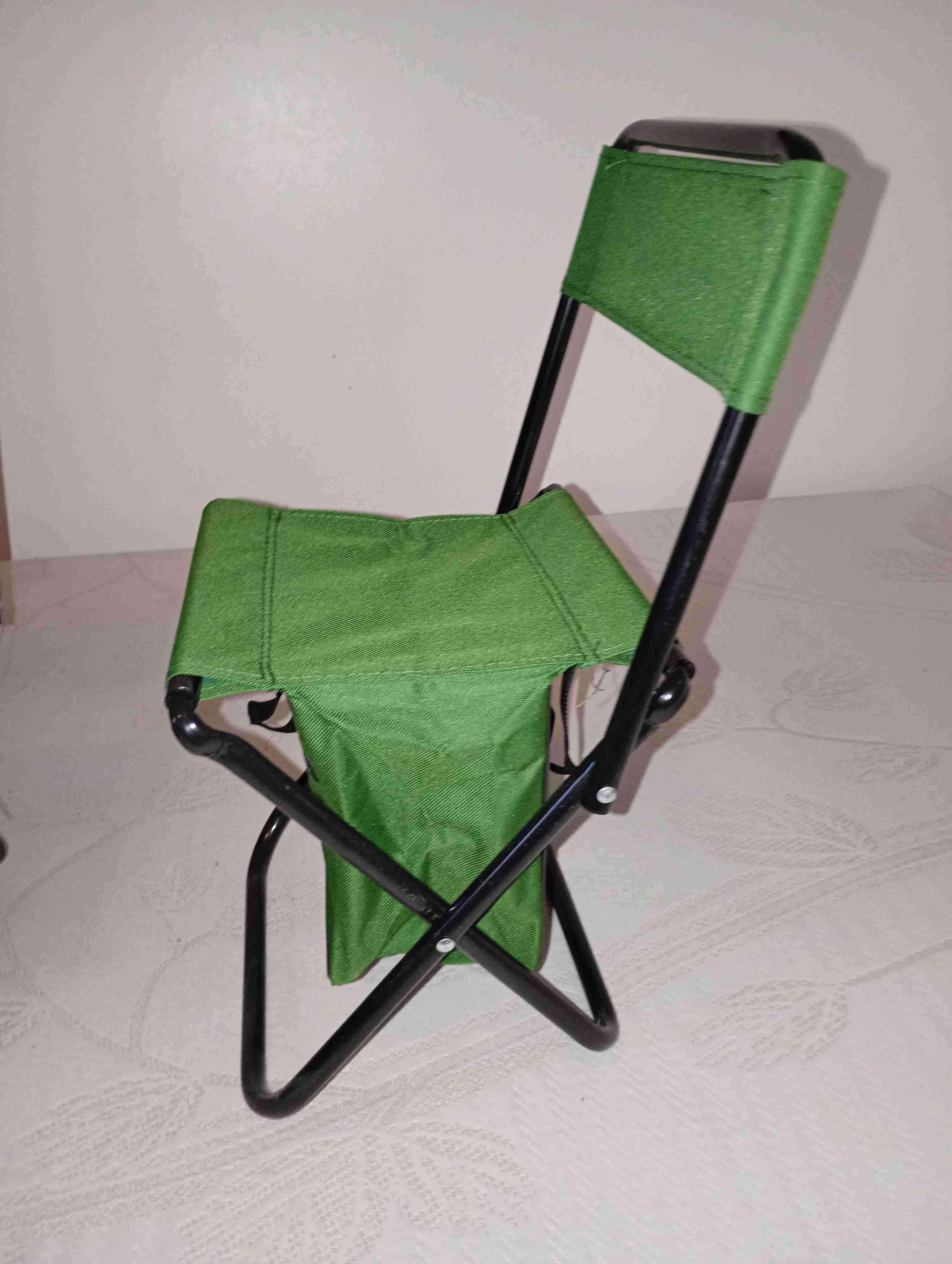 Sillas plegables verdes - miniatura 2