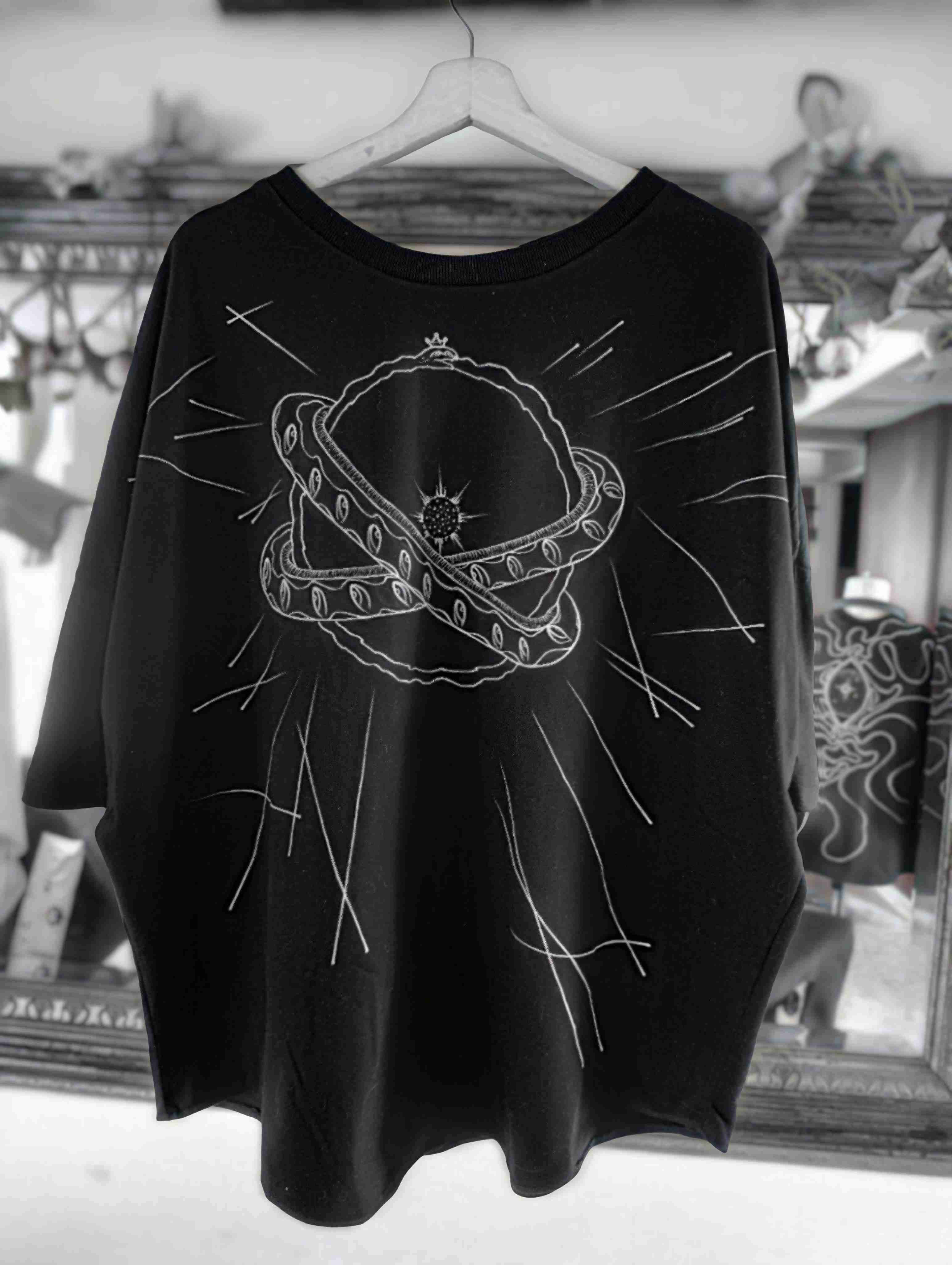 Poleras pintadas a mano - miniatura 2