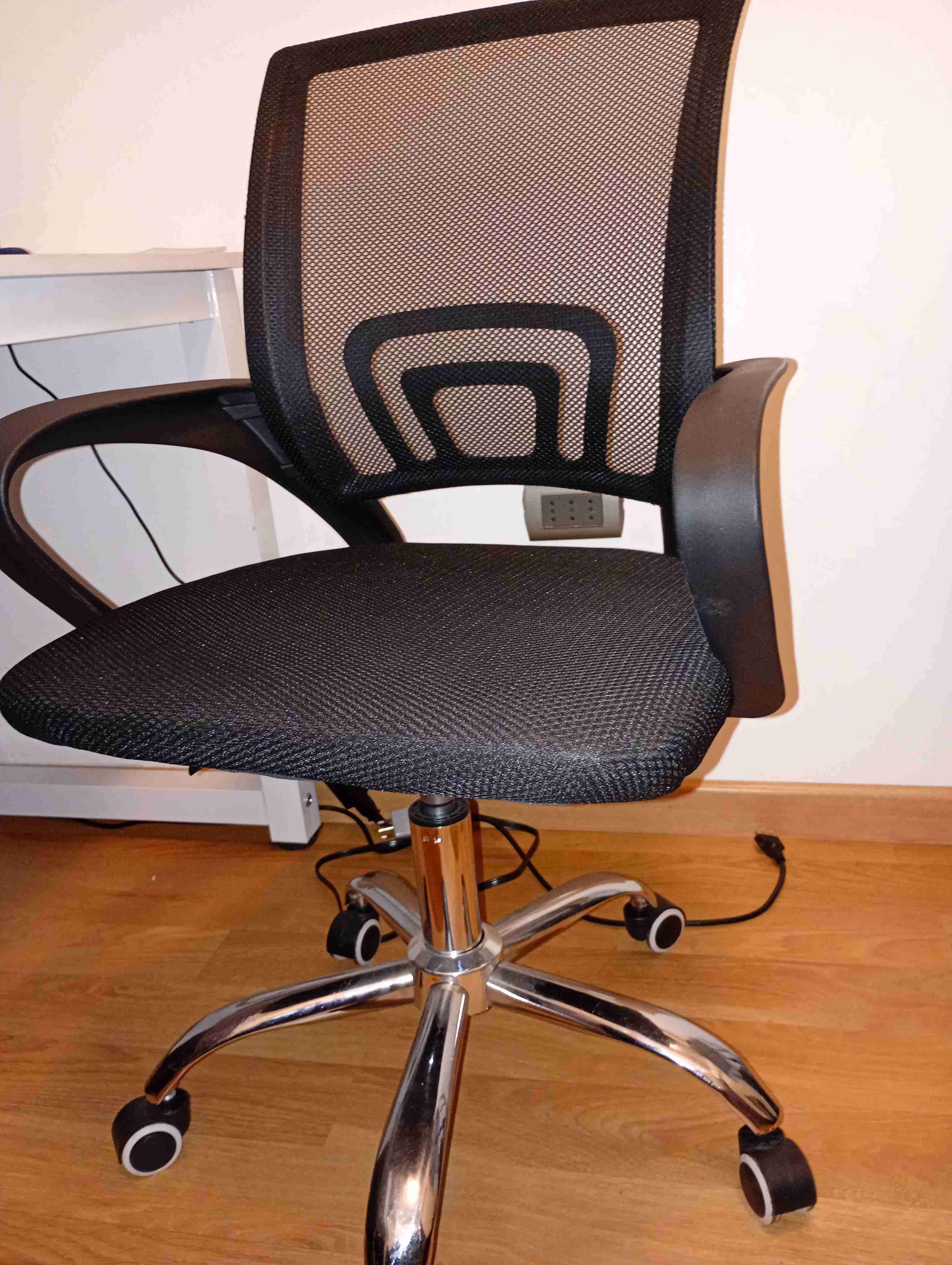 Silla de oficina ergonómica negra - miniatura 2