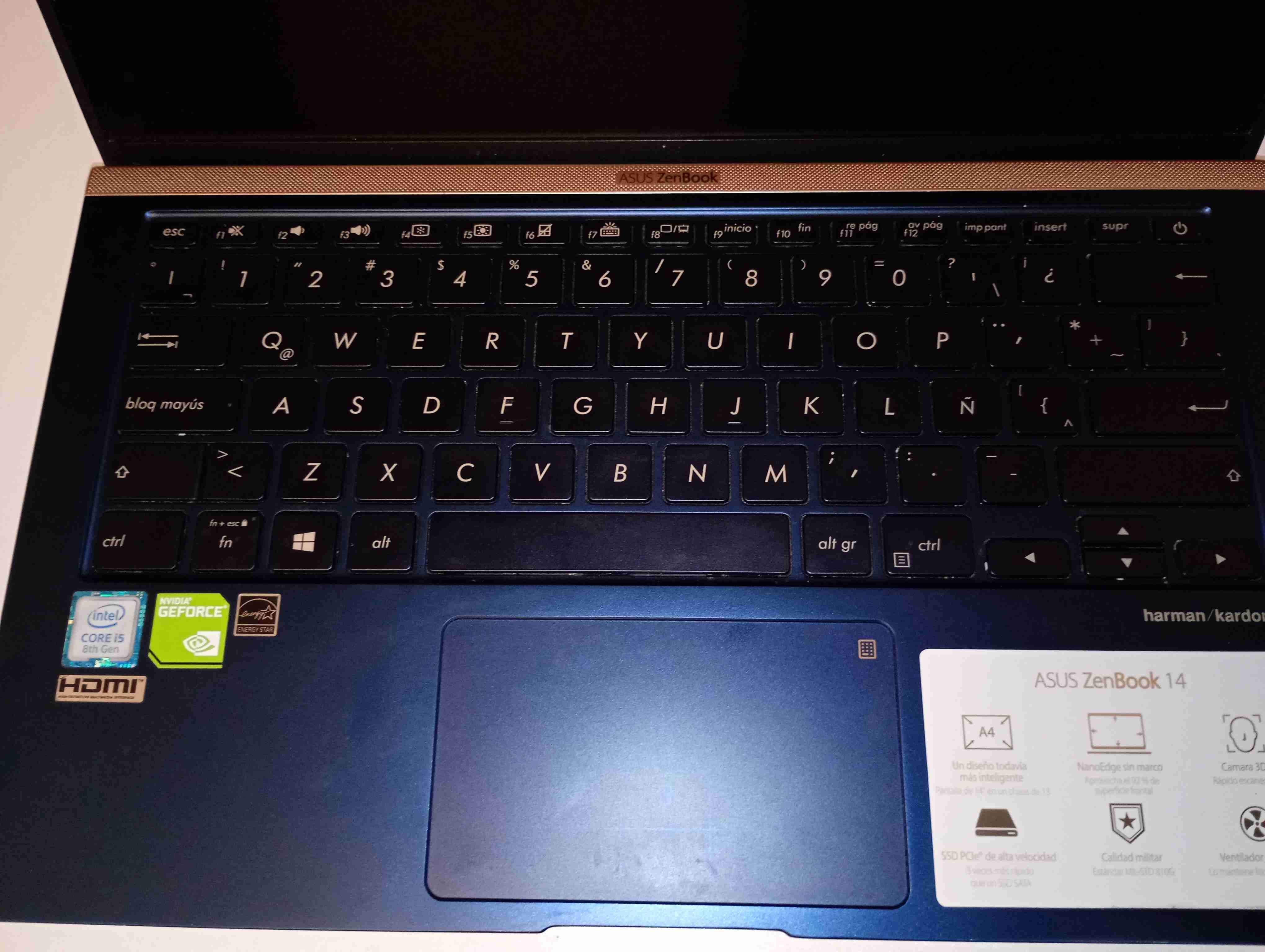 Notebook ASUS ZenBook 14 - miniatura 2