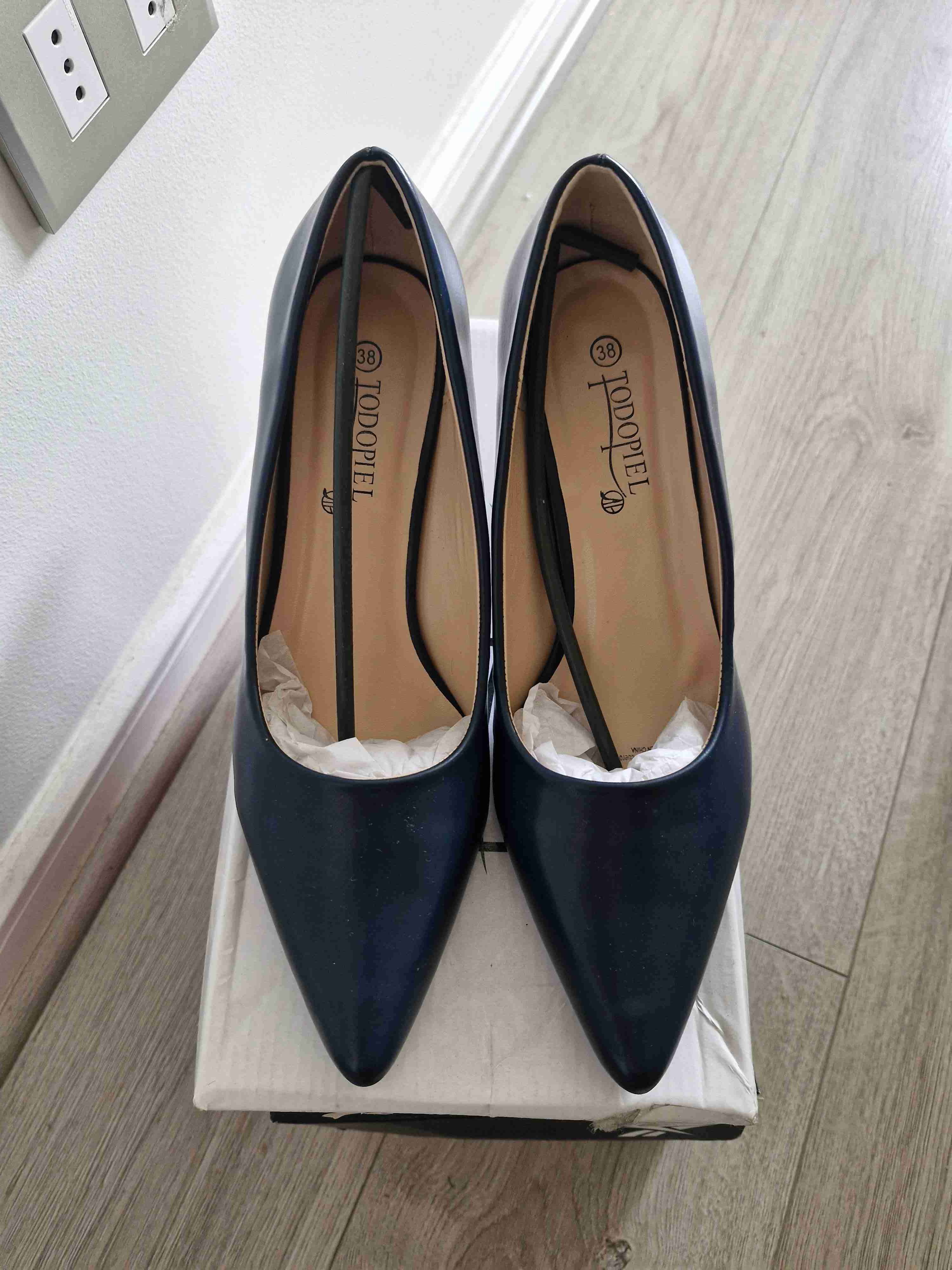 Zapatos de cuero tacón azul elegante - miniatura 2