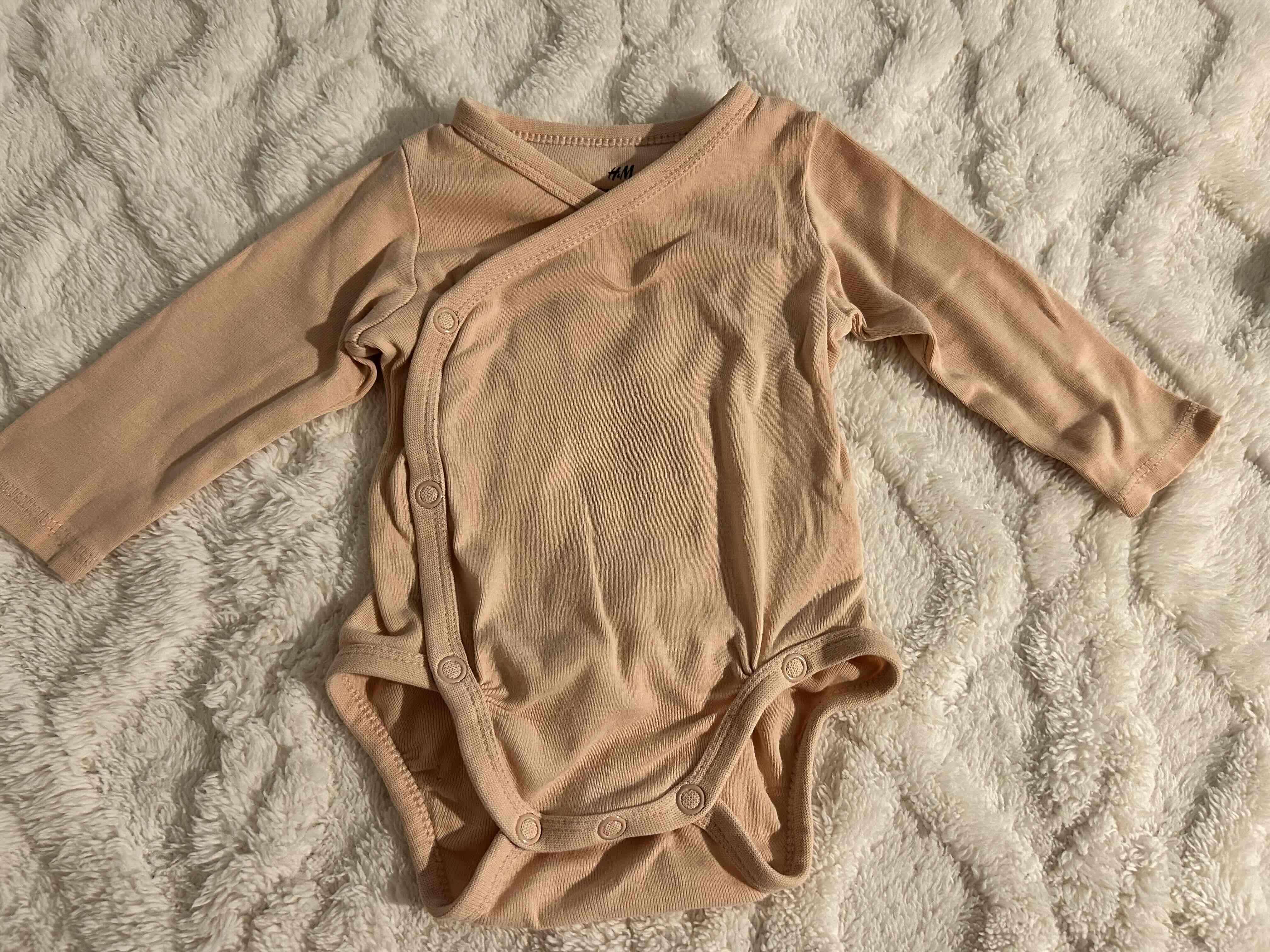 Conjunto de ropa bebé color rosa pálido - miniatura 2