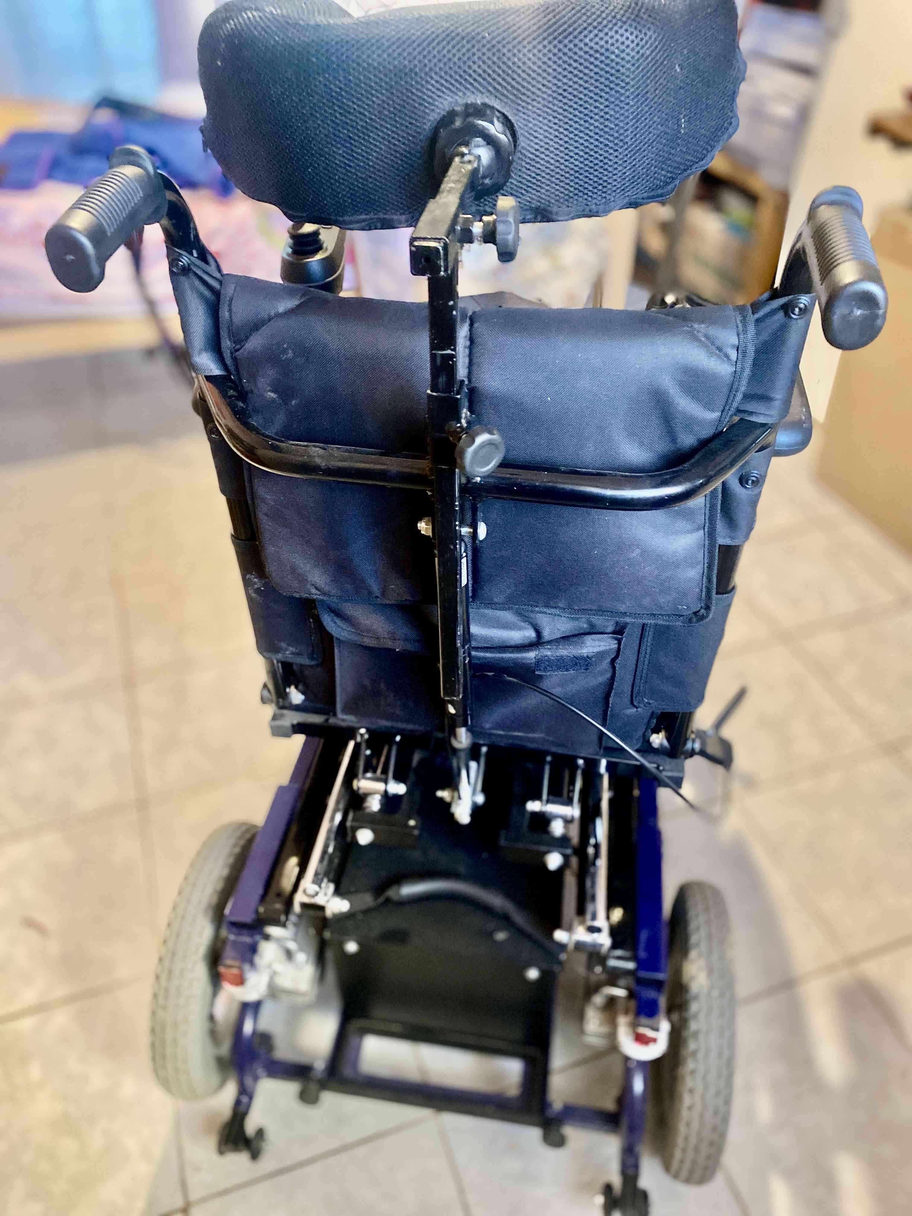 Silla de ruedas eléctrica Delta5131 - miniatura 6