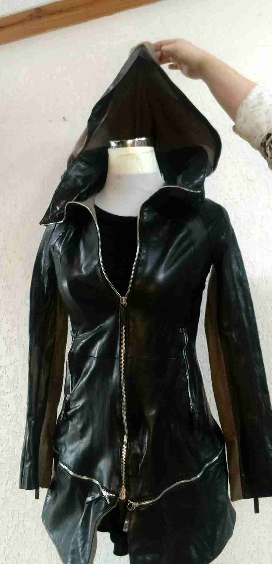 Abrigo largo negro elegante - miniatura 5