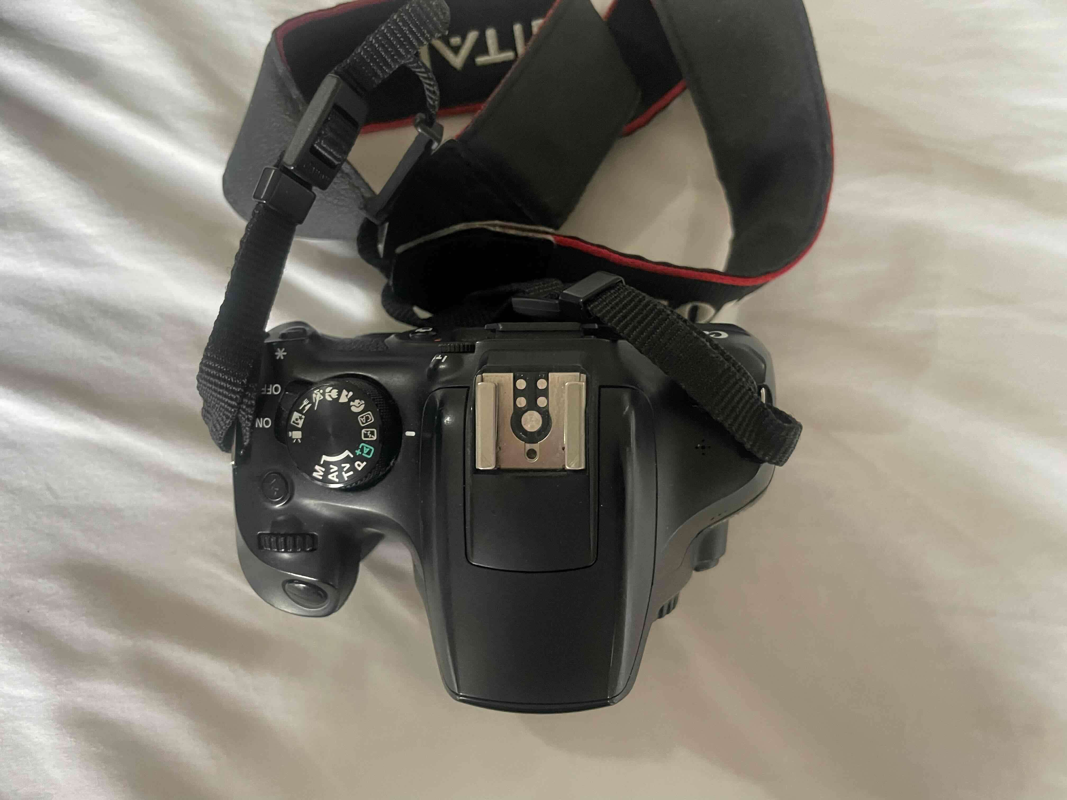 Cámara Canon EOS 1300D - miniatura 2