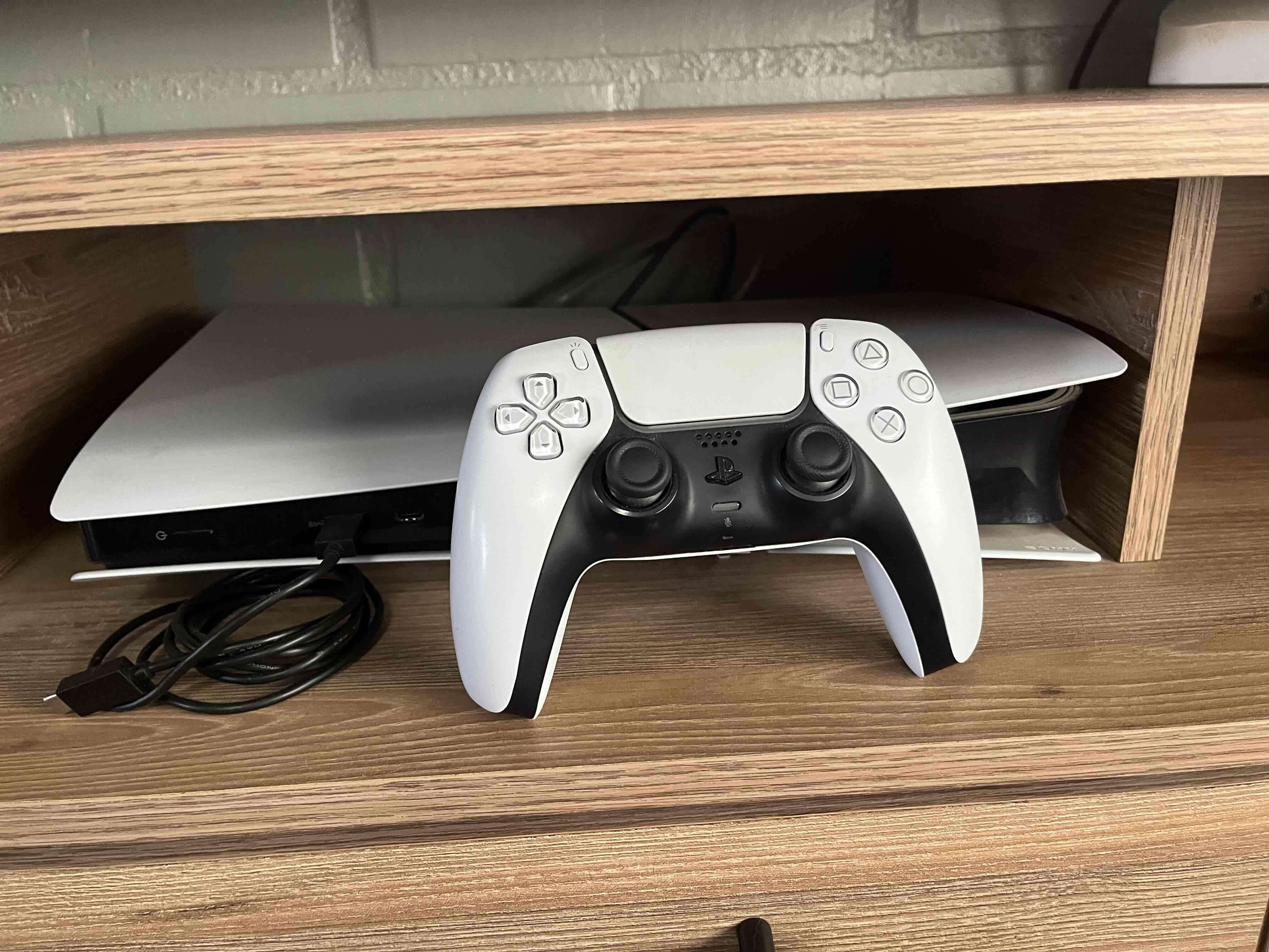 Consola PS5 Slim Digital con control