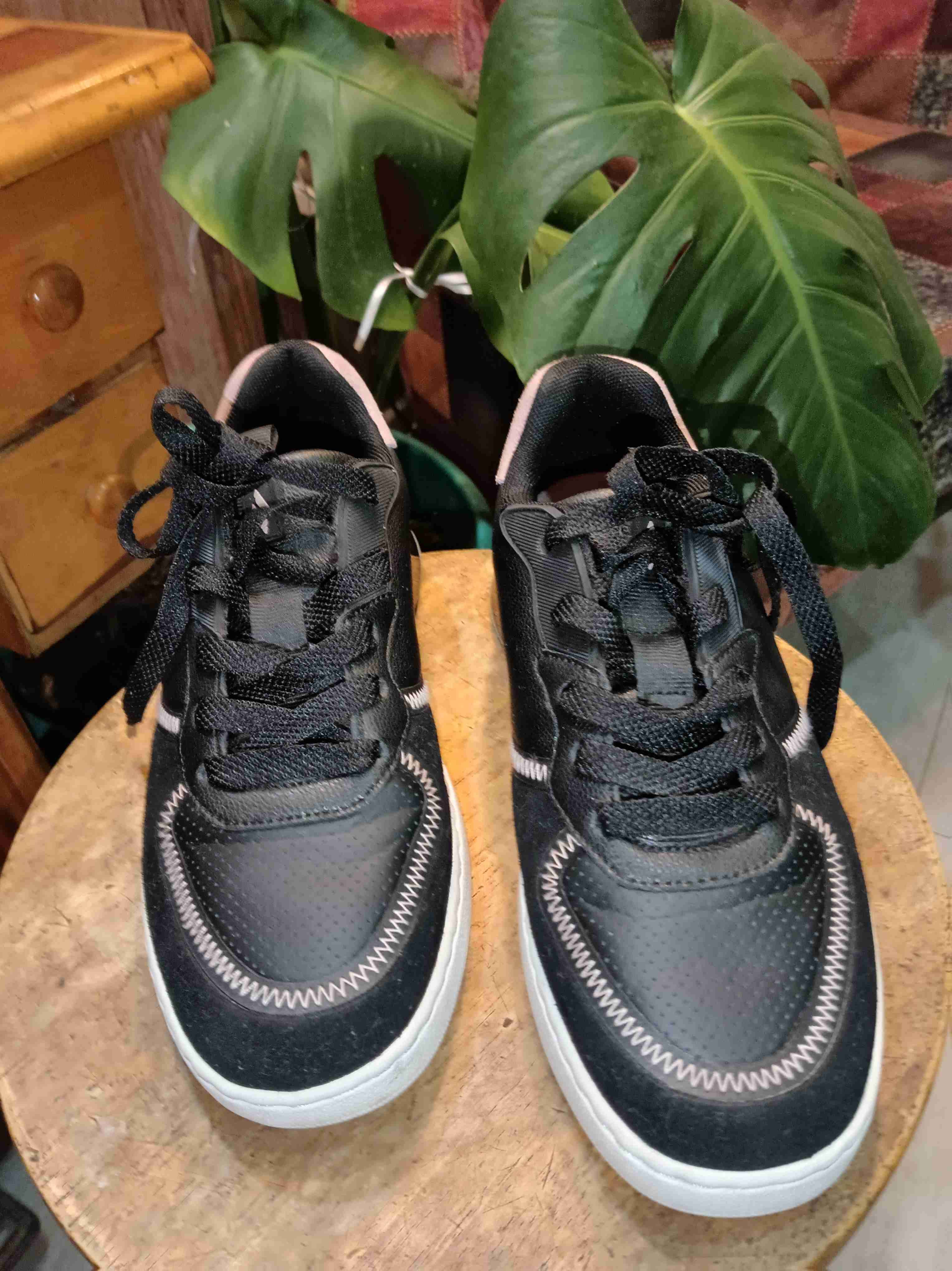 Calidad Skechers a Precio de Regalo