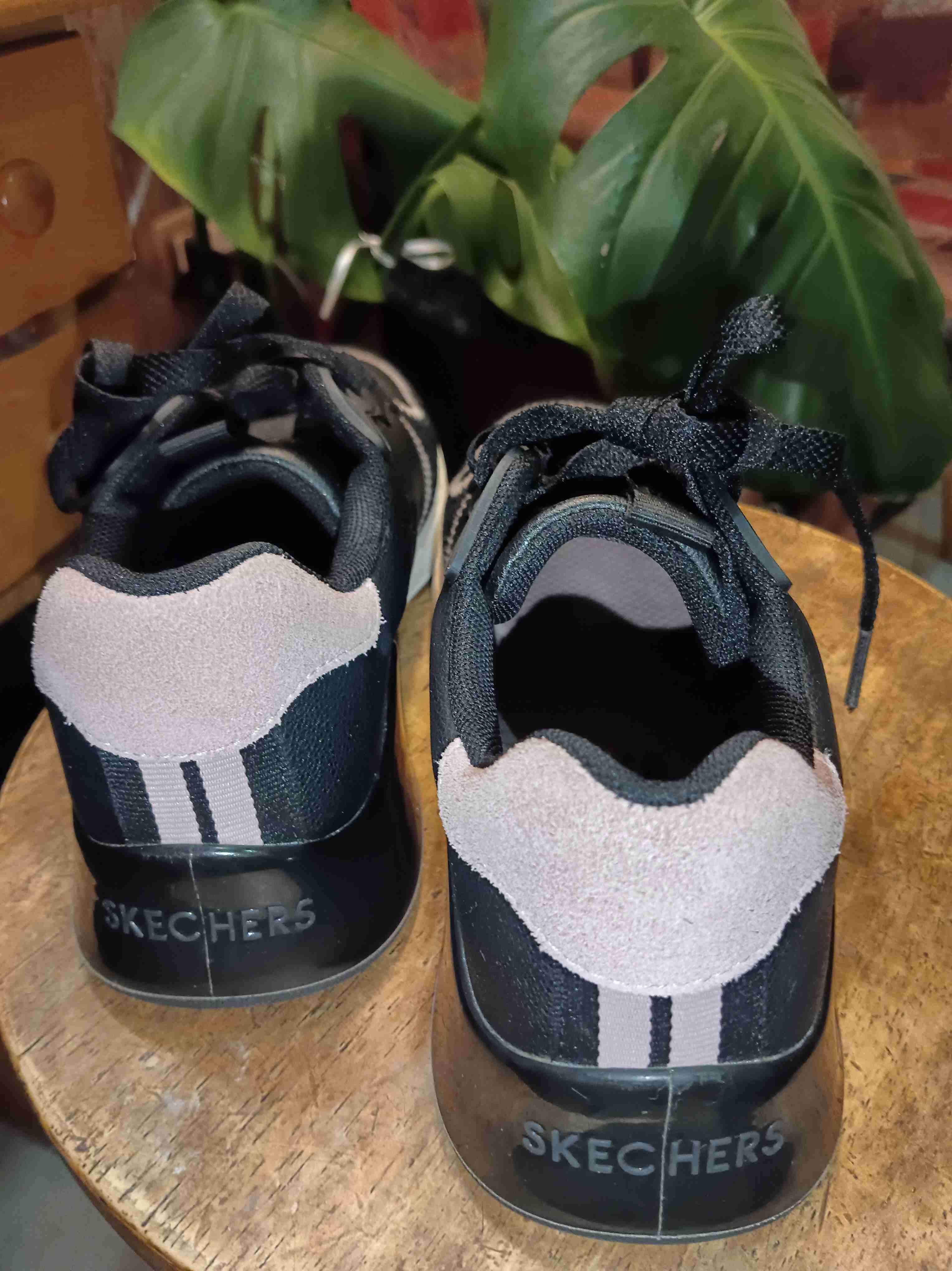 Calidad Skechers a Precio de Regalo - miniatura 3