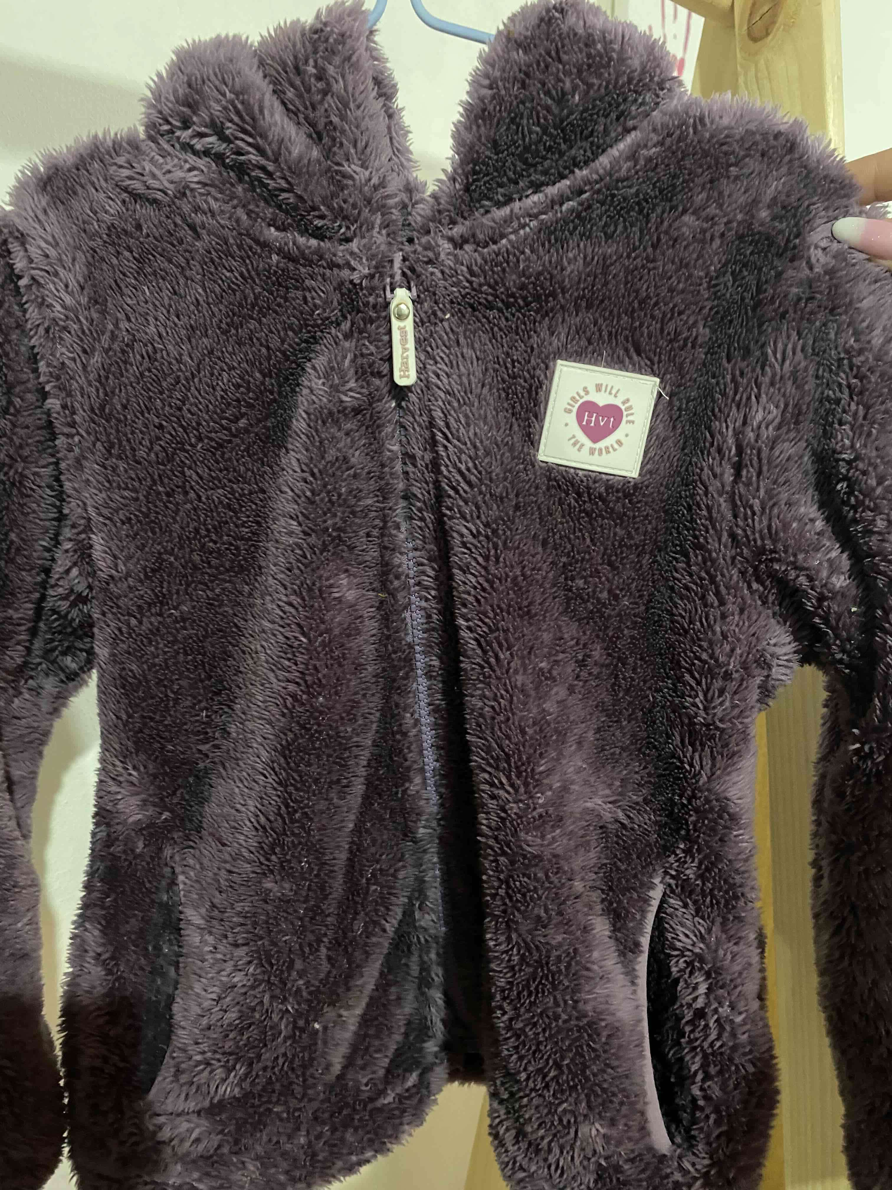 Chaqueta polar morada para niña - miniatura 3