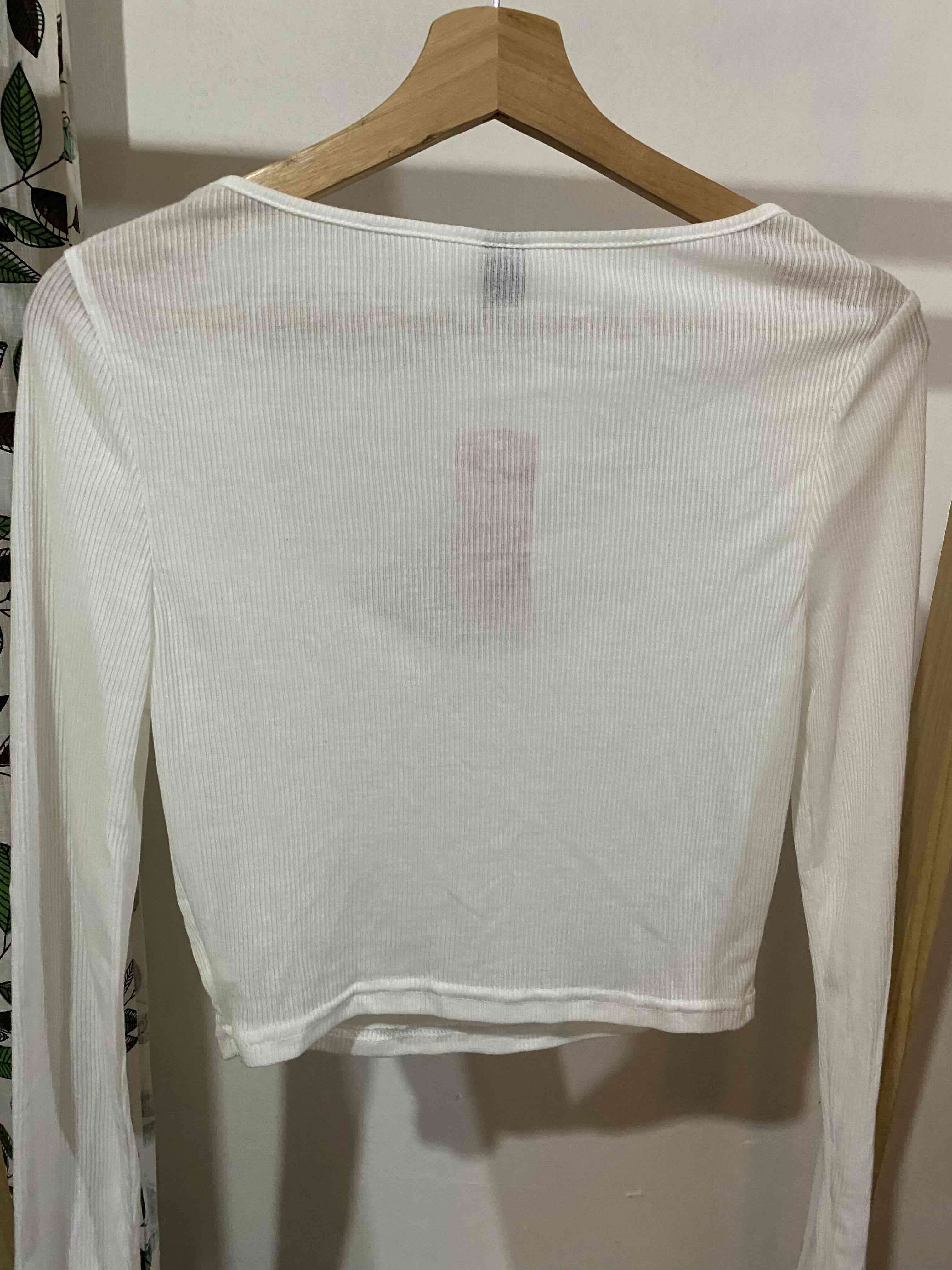 Polera blanca de manga larga - miniatura 4