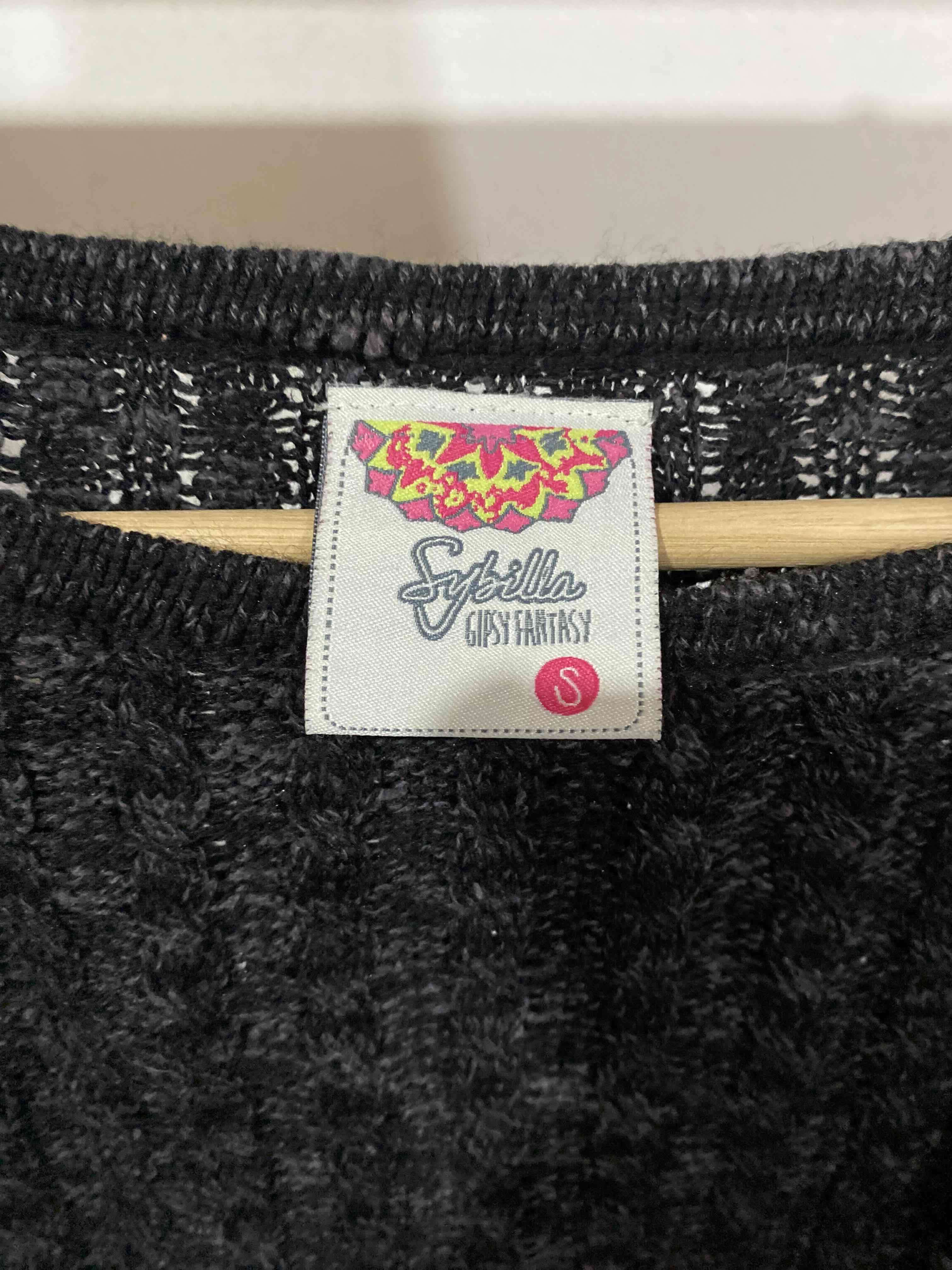 Suéter negro tejido - miniatura 3