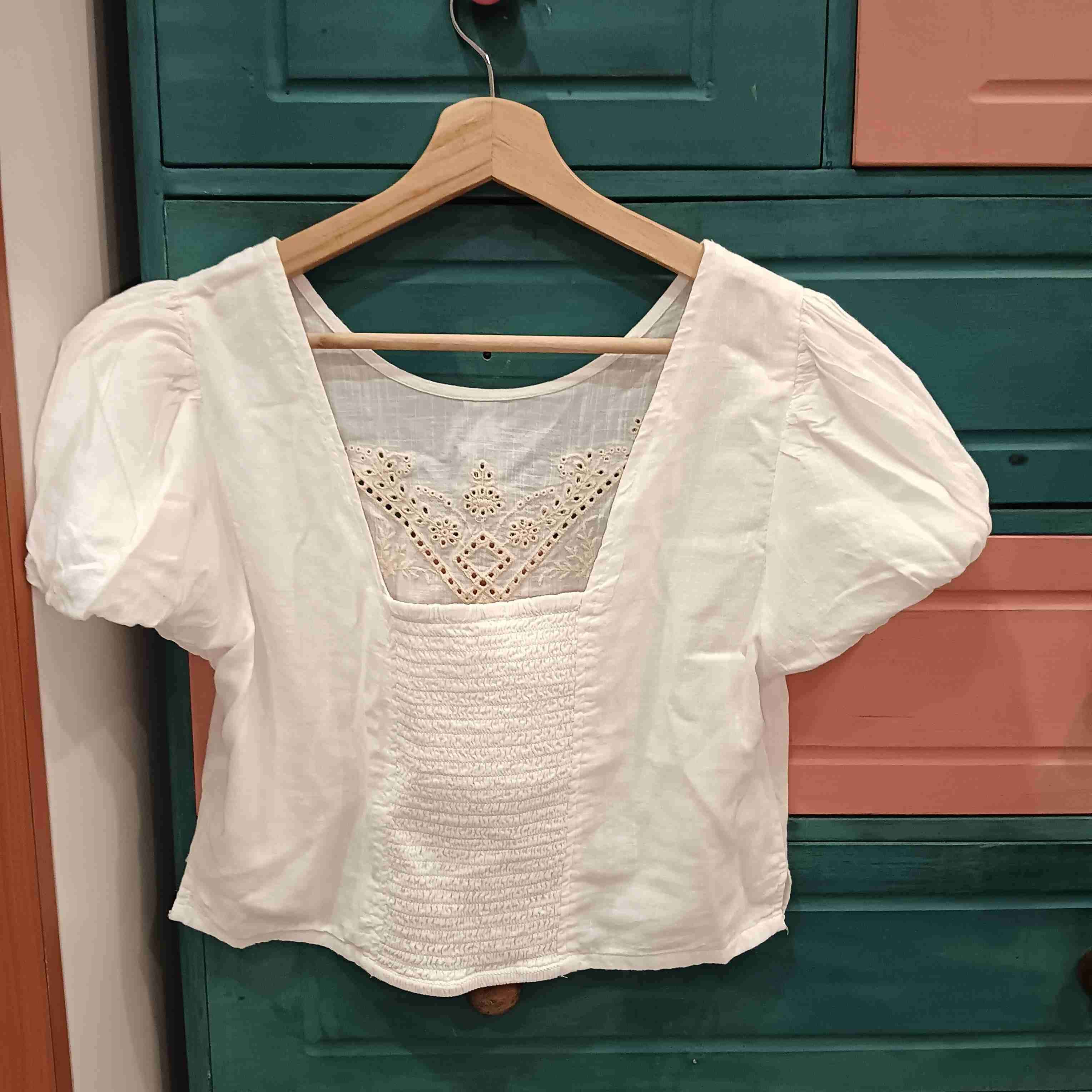 Sybilla Blusa blanca bordada - miniatura 2