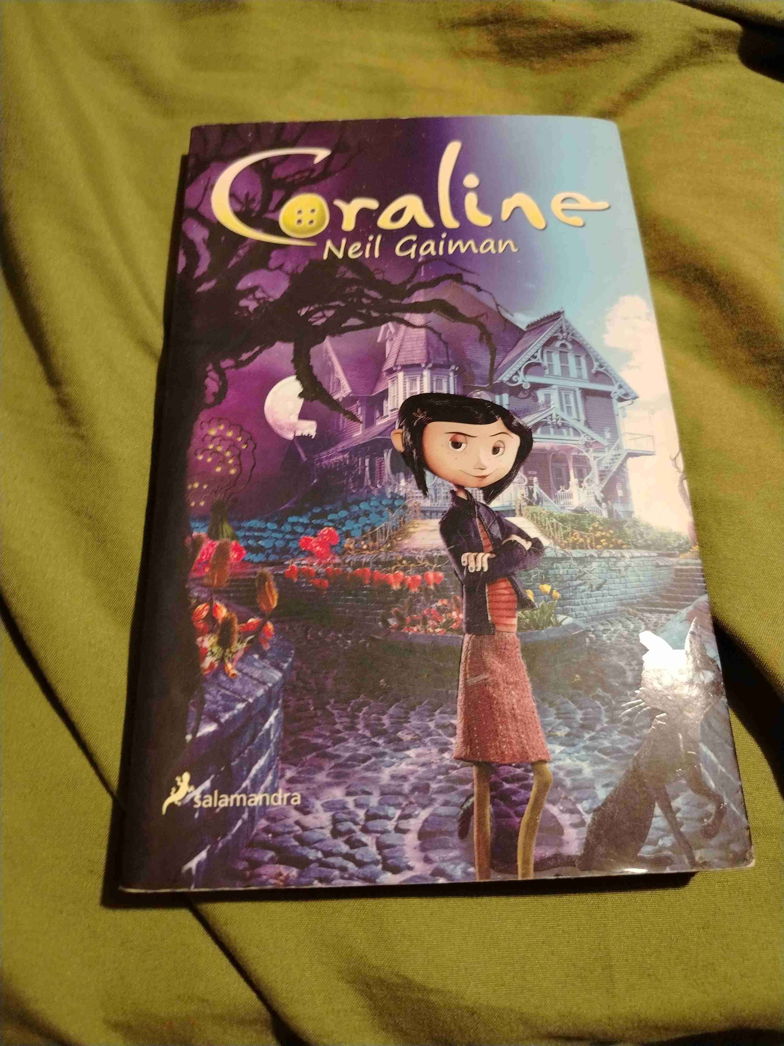 Libro Coraline de Neil Gaiman