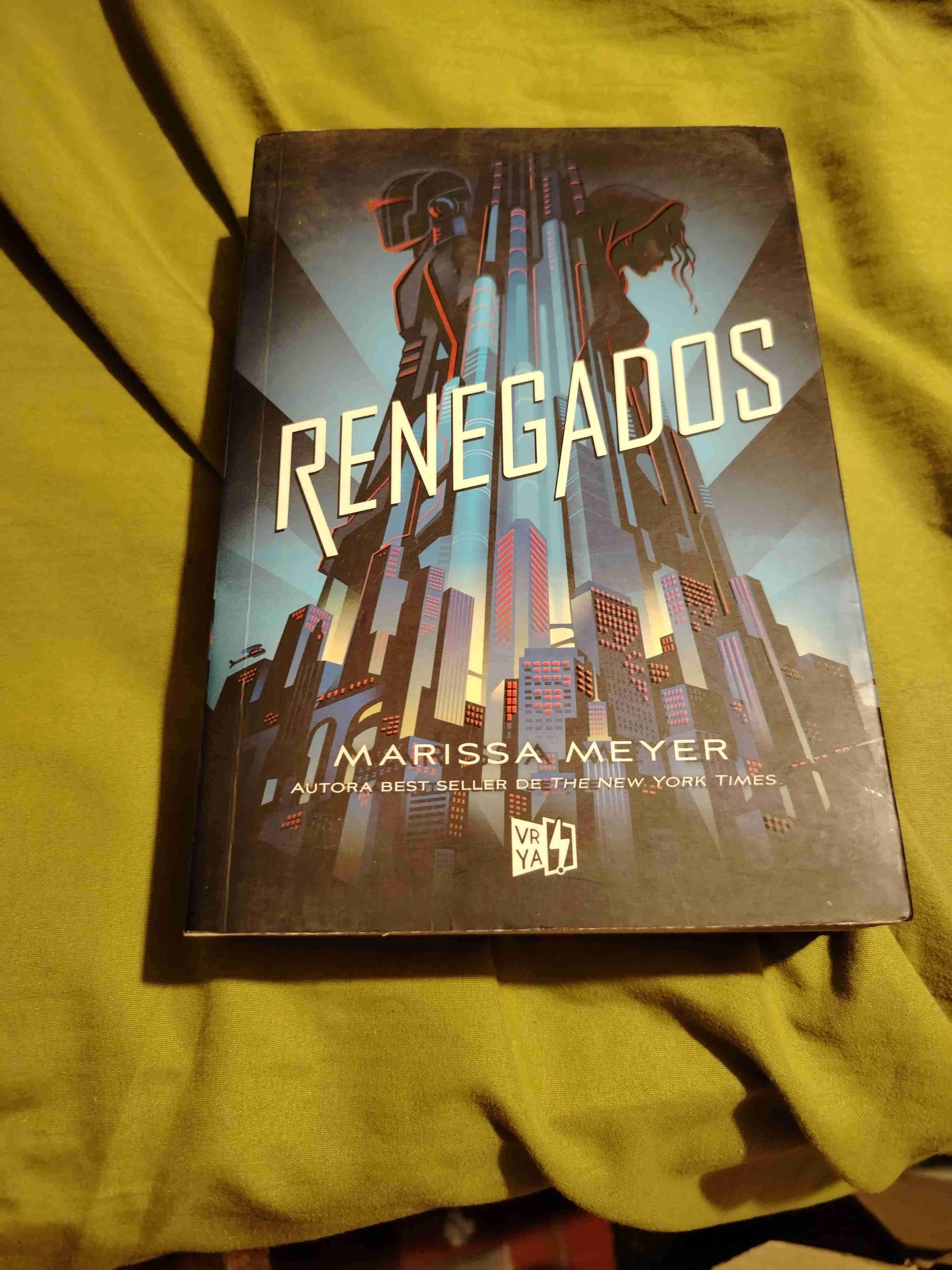 Libro Renegados de Marissa Meyer