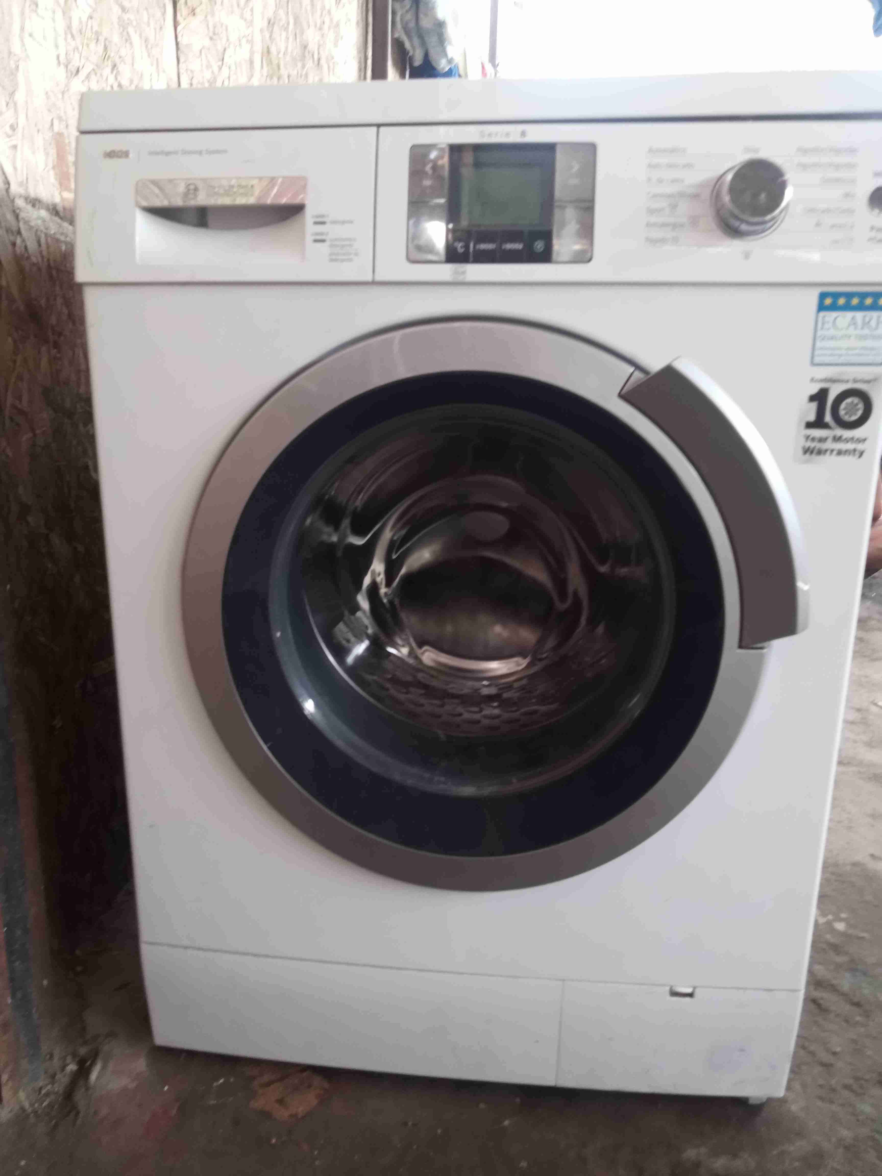 Lavadora automática Bosch blanca - miniatura 1