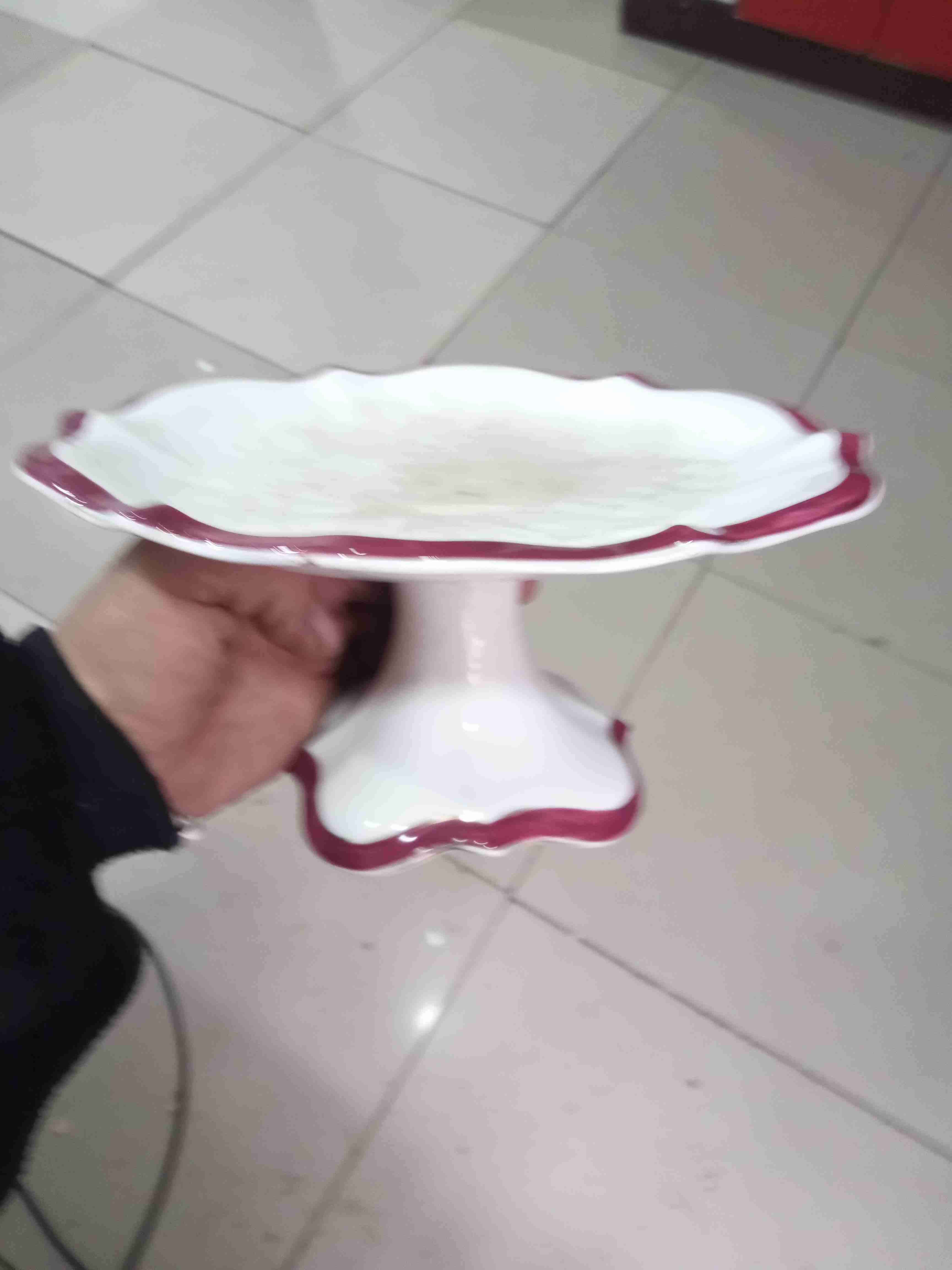 Platón de cerámica decorativo - miniatura 1