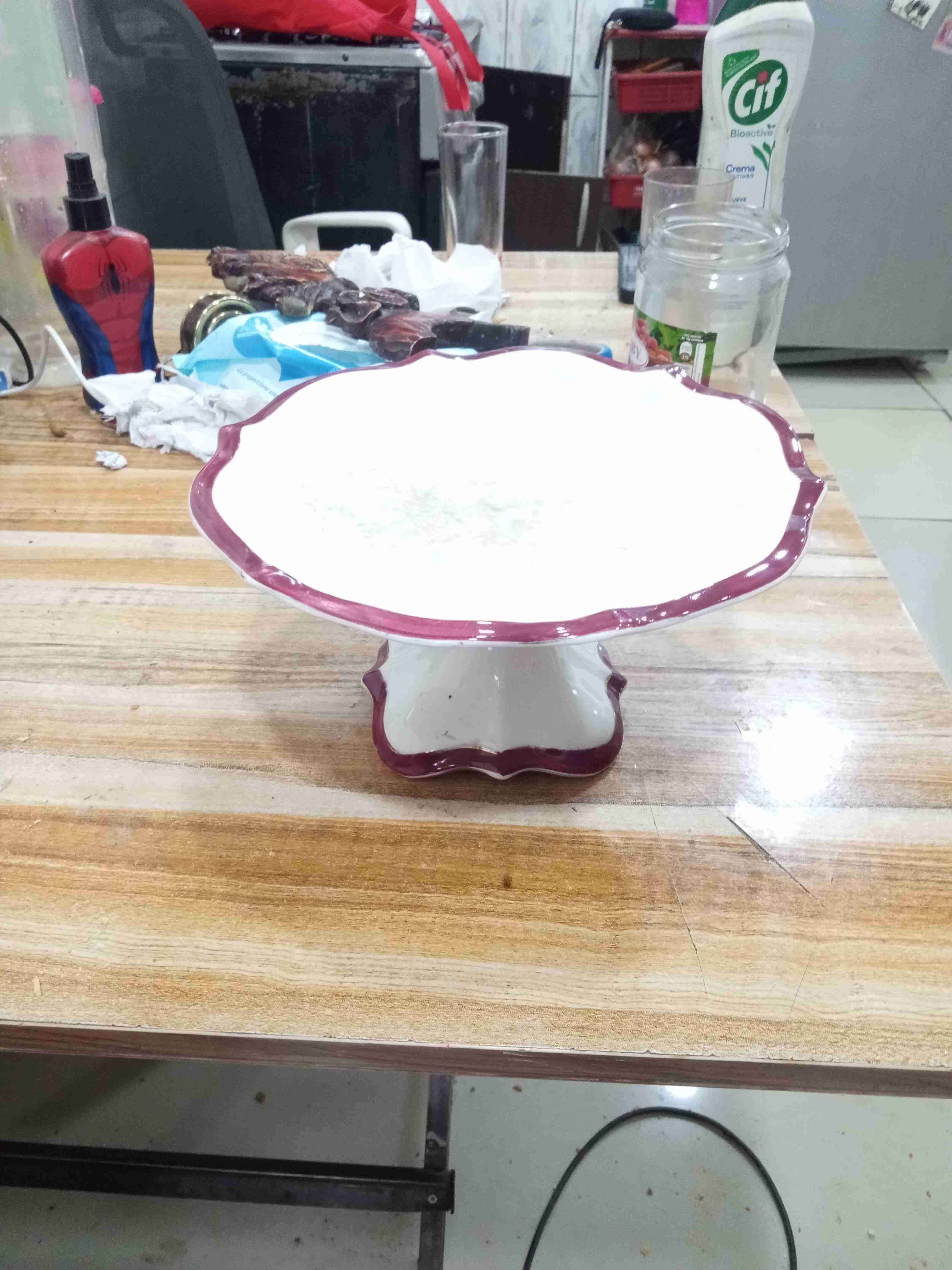 Platón de cerámica decorativo - miniatura 3