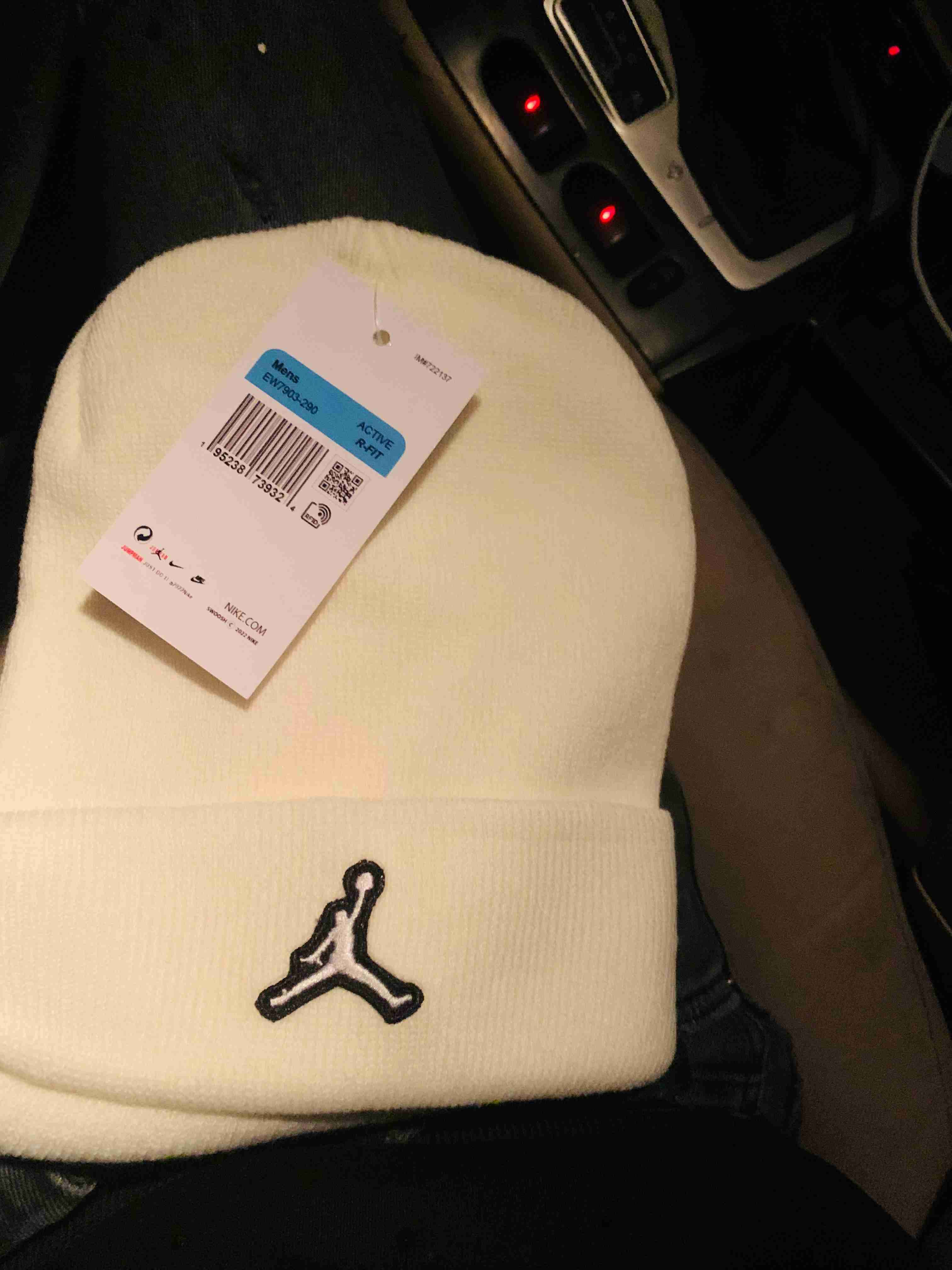 Gorro gris con logo bordado - miniatura 5