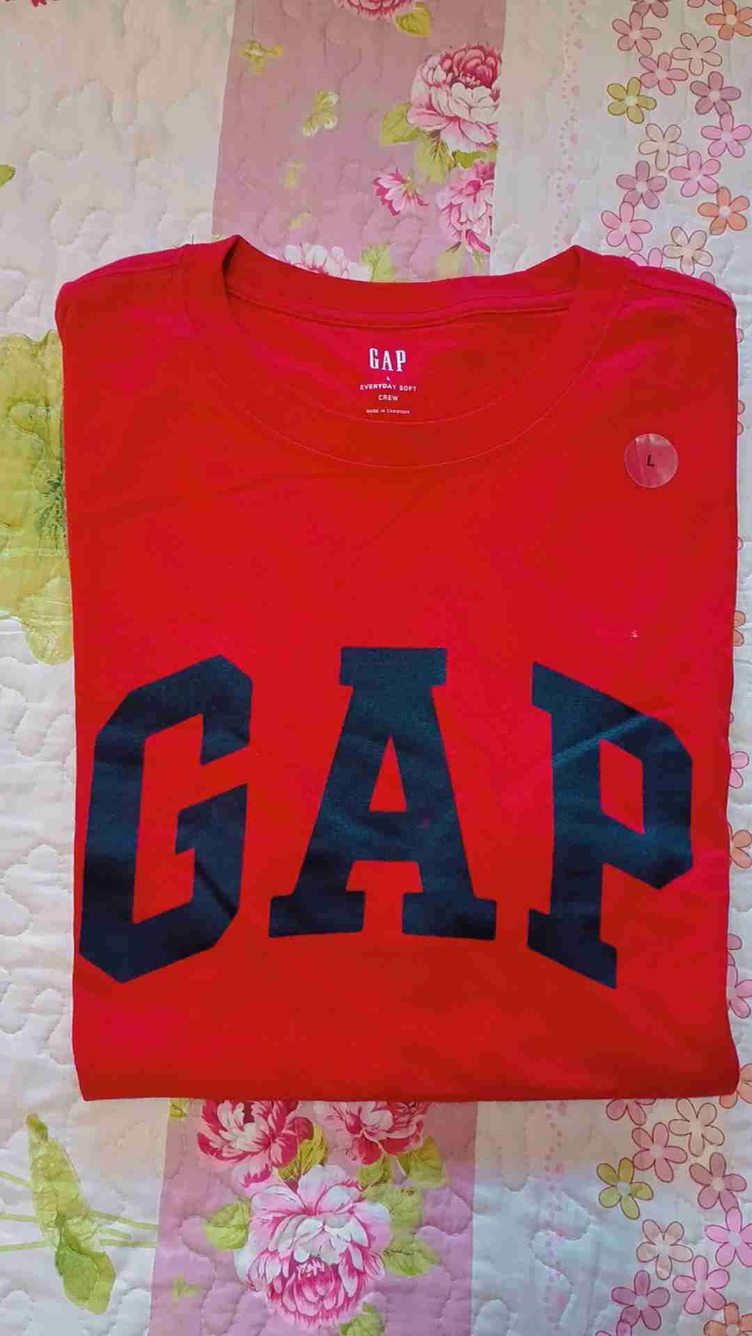 Polera negra GAP unisex - miniatura 2
