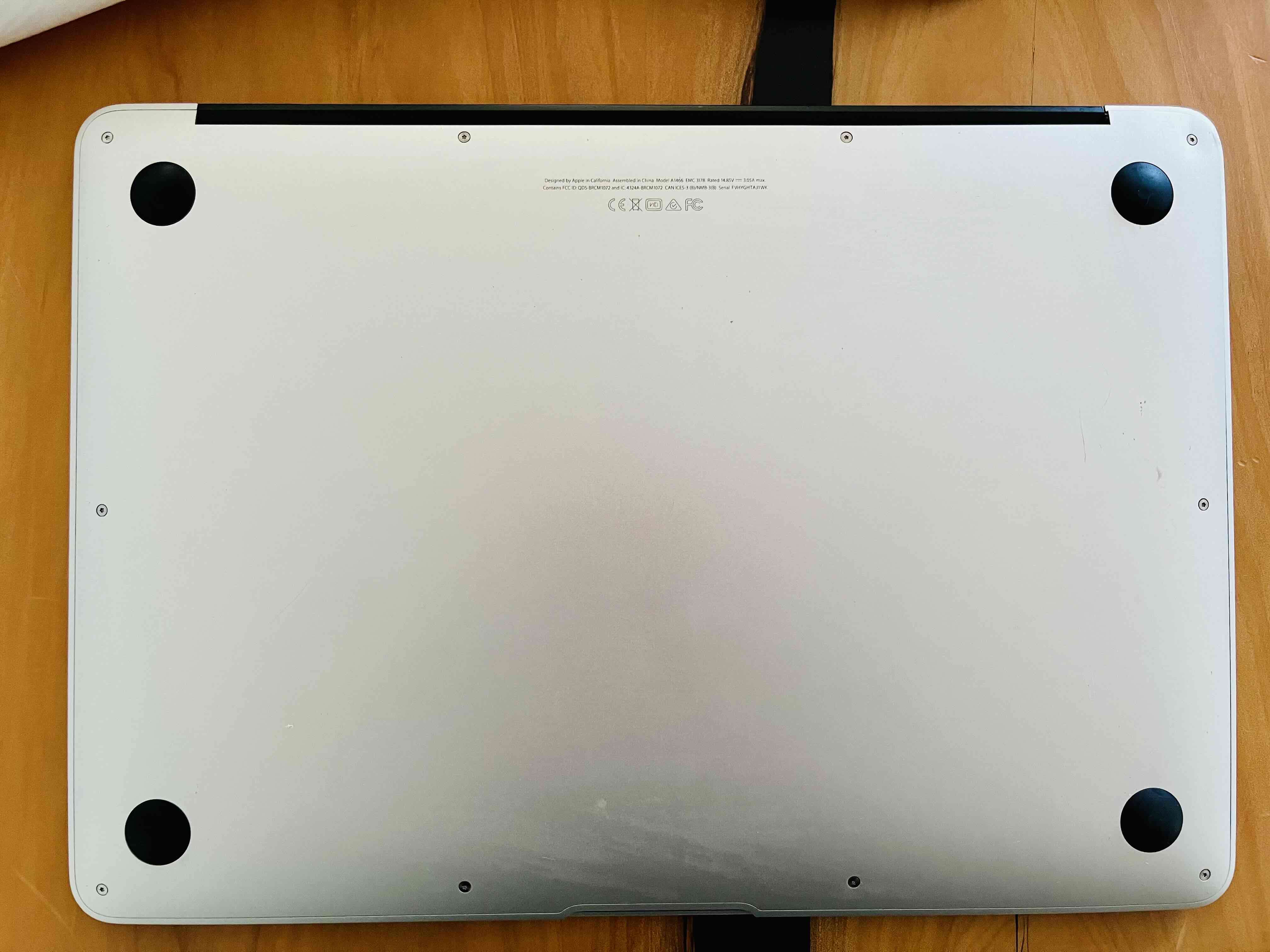 Laptop Apple MacBook usado - miniatura 6