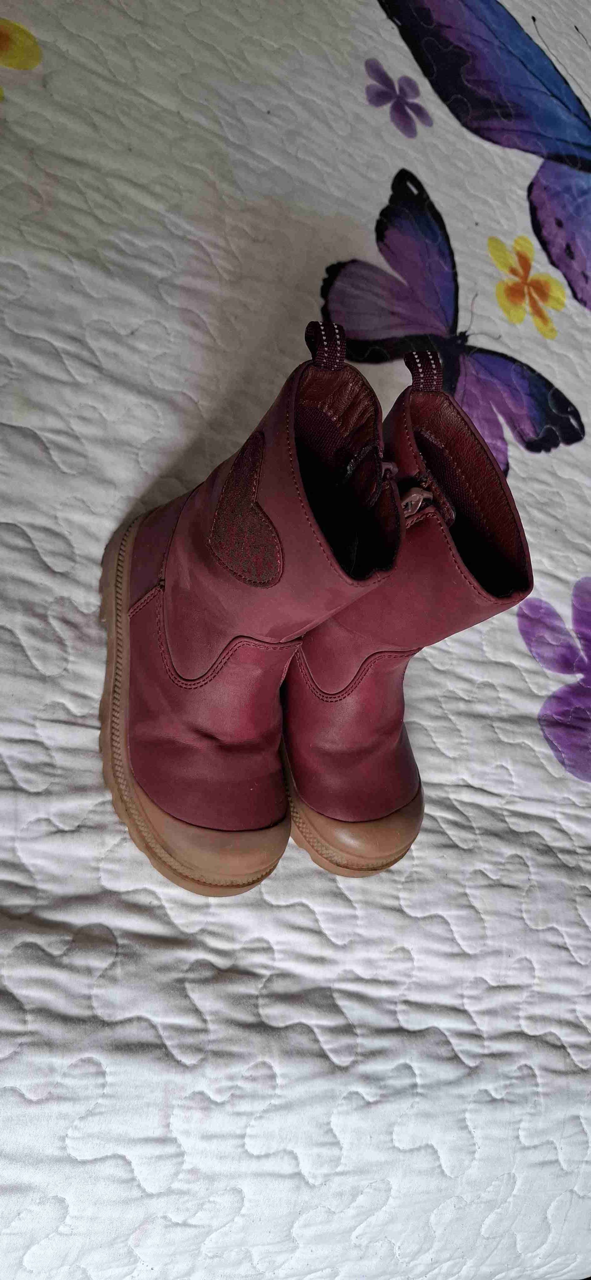 Botas infantiles burdeo con corazón - miniatura 6