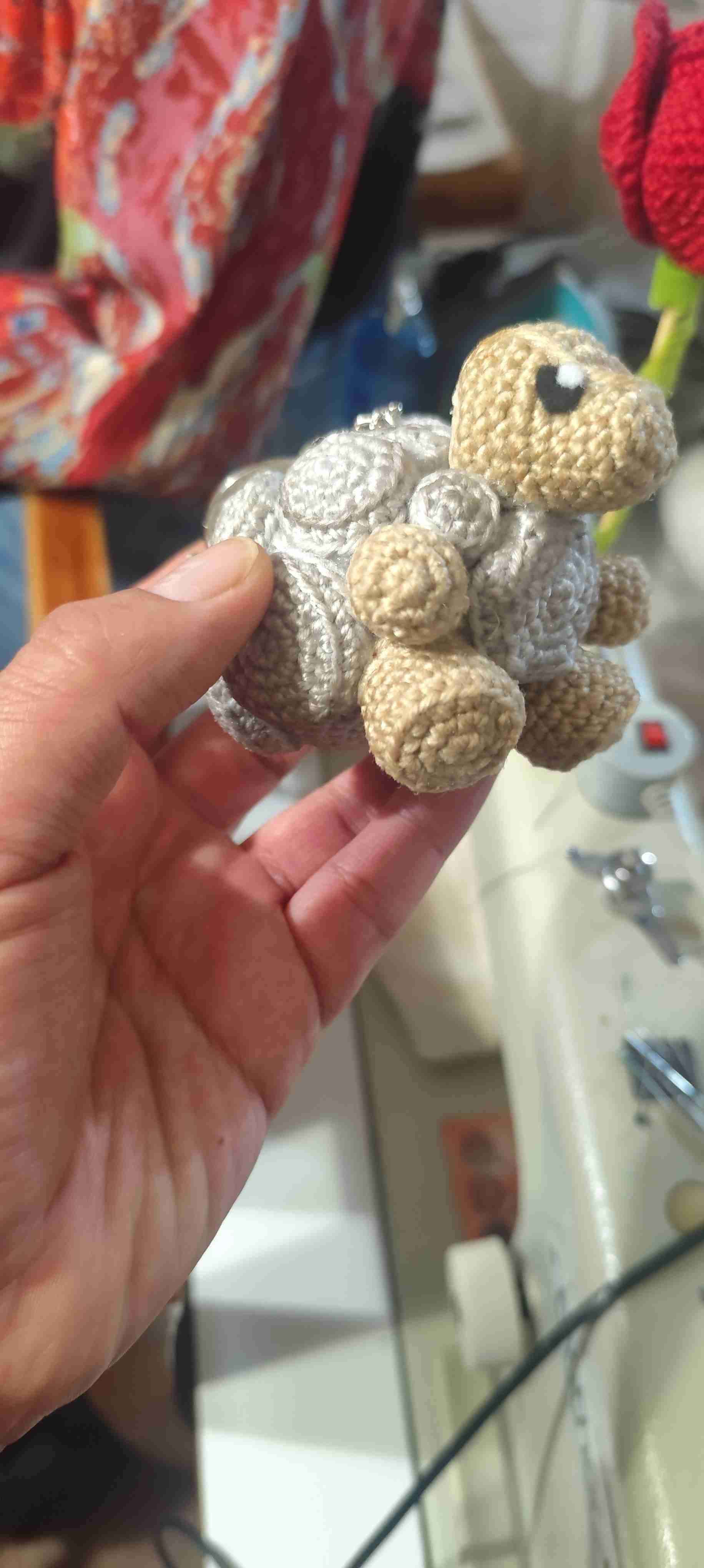 Tortuga de crochet artesanal - miniatura 1