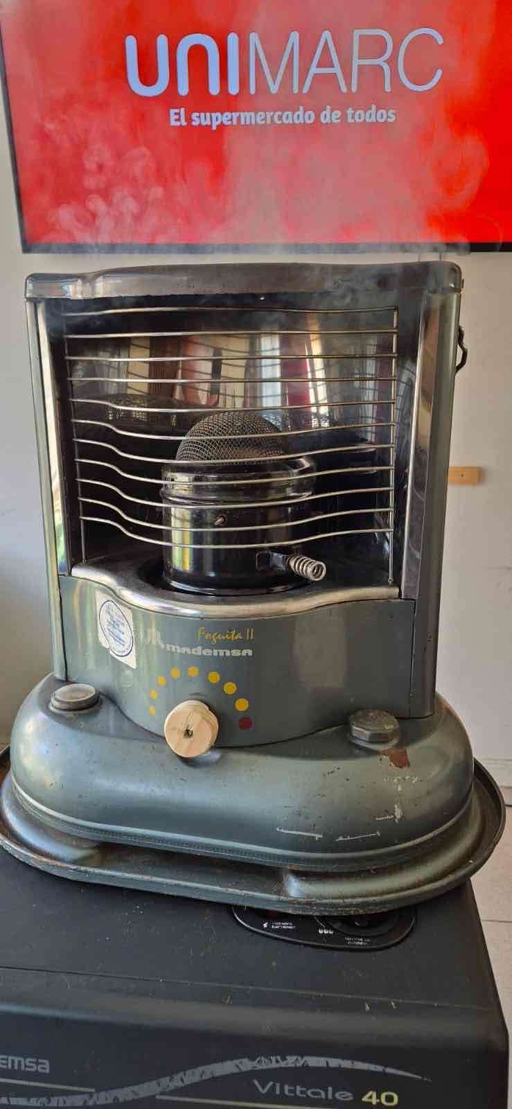 Estufa a querosén Mademsa - miniatura 2