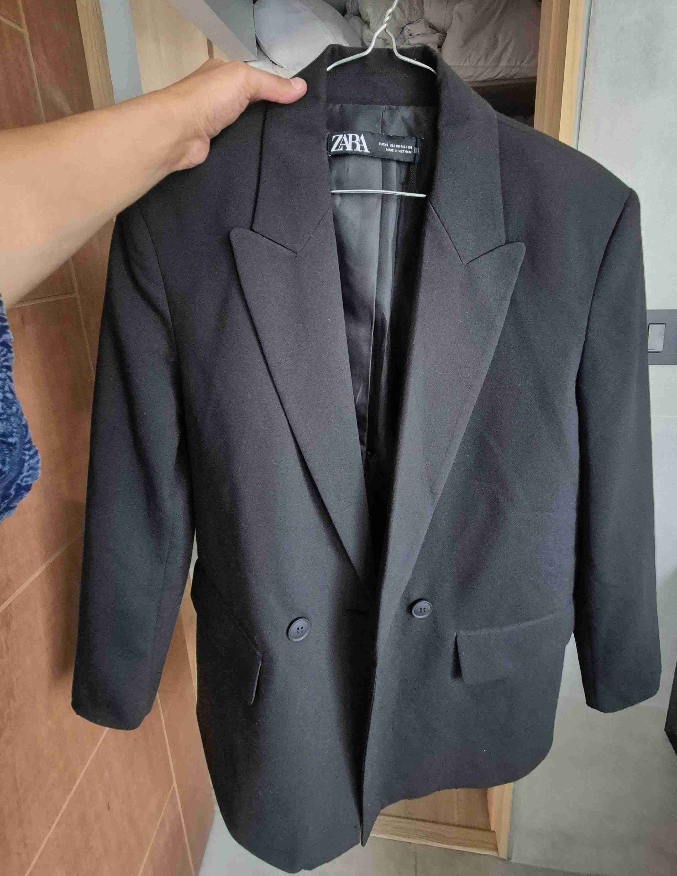 Blazer Zara Negro  - Talla Xs - miniatura 2